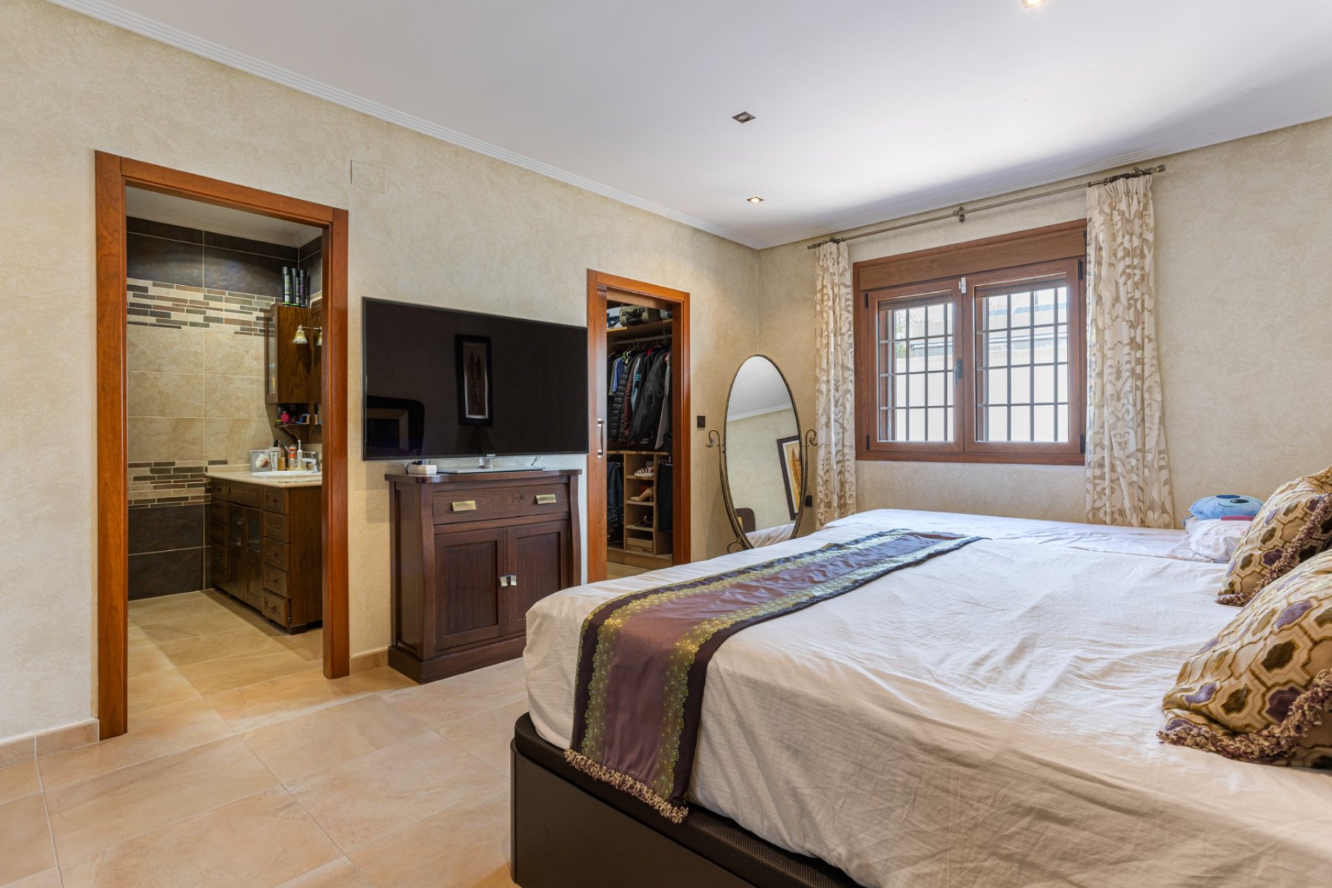 Resale - Villa -
Los Montesinos - La Herrada