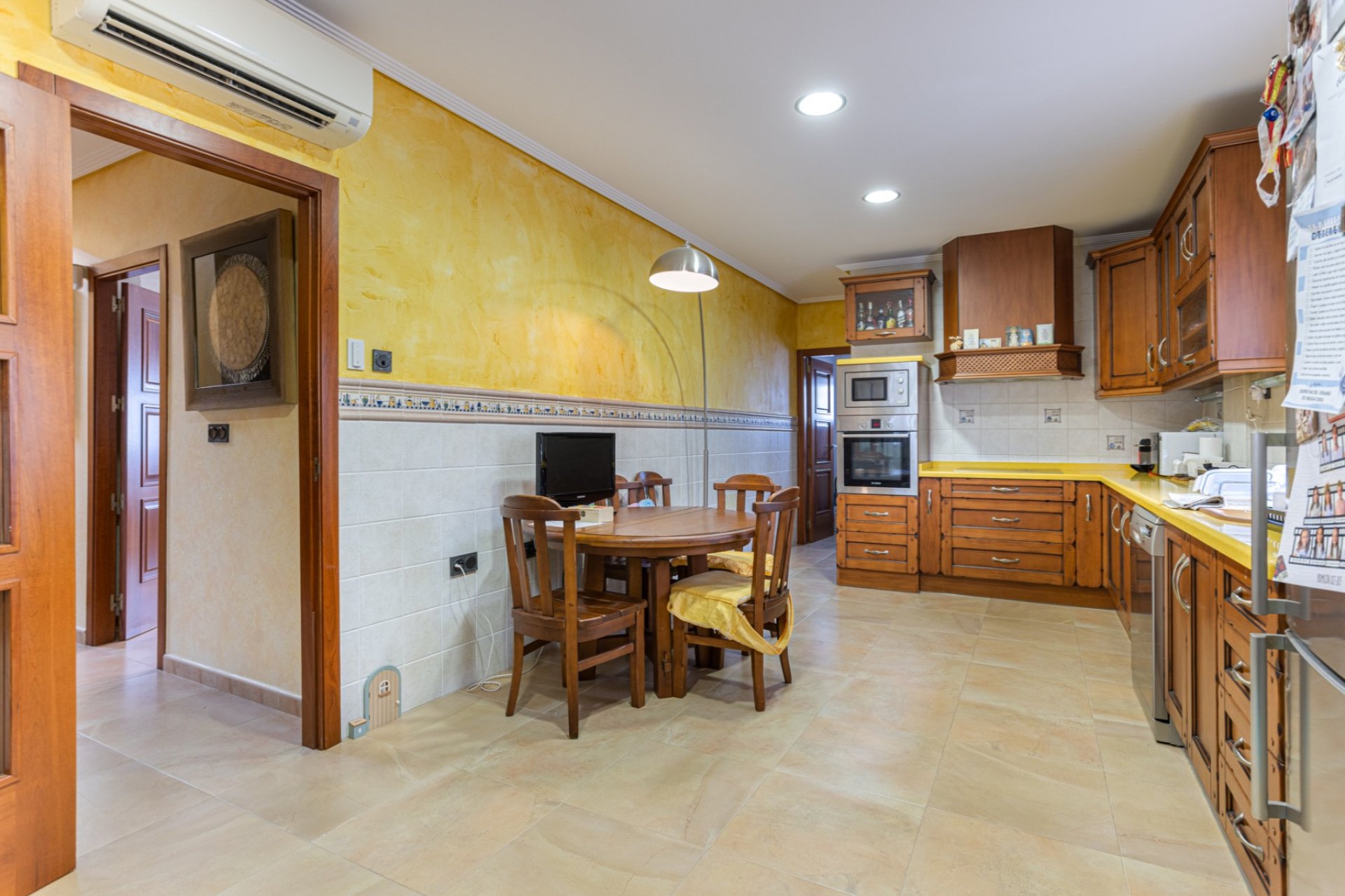 Resale - Villa -
Los Montesinos - La Herrada