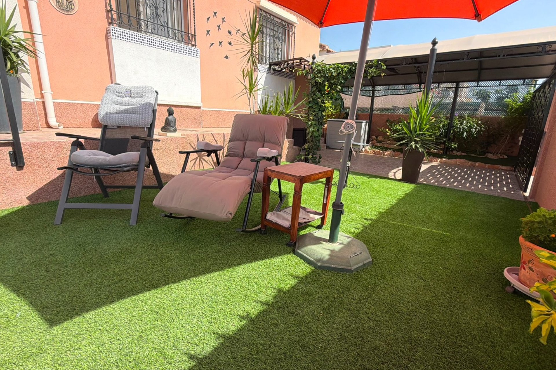 Resale - Villa -
Los Montesinos - La Herrada