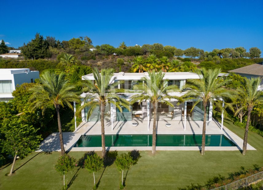 Resale - Villa -
Malaga - Casares