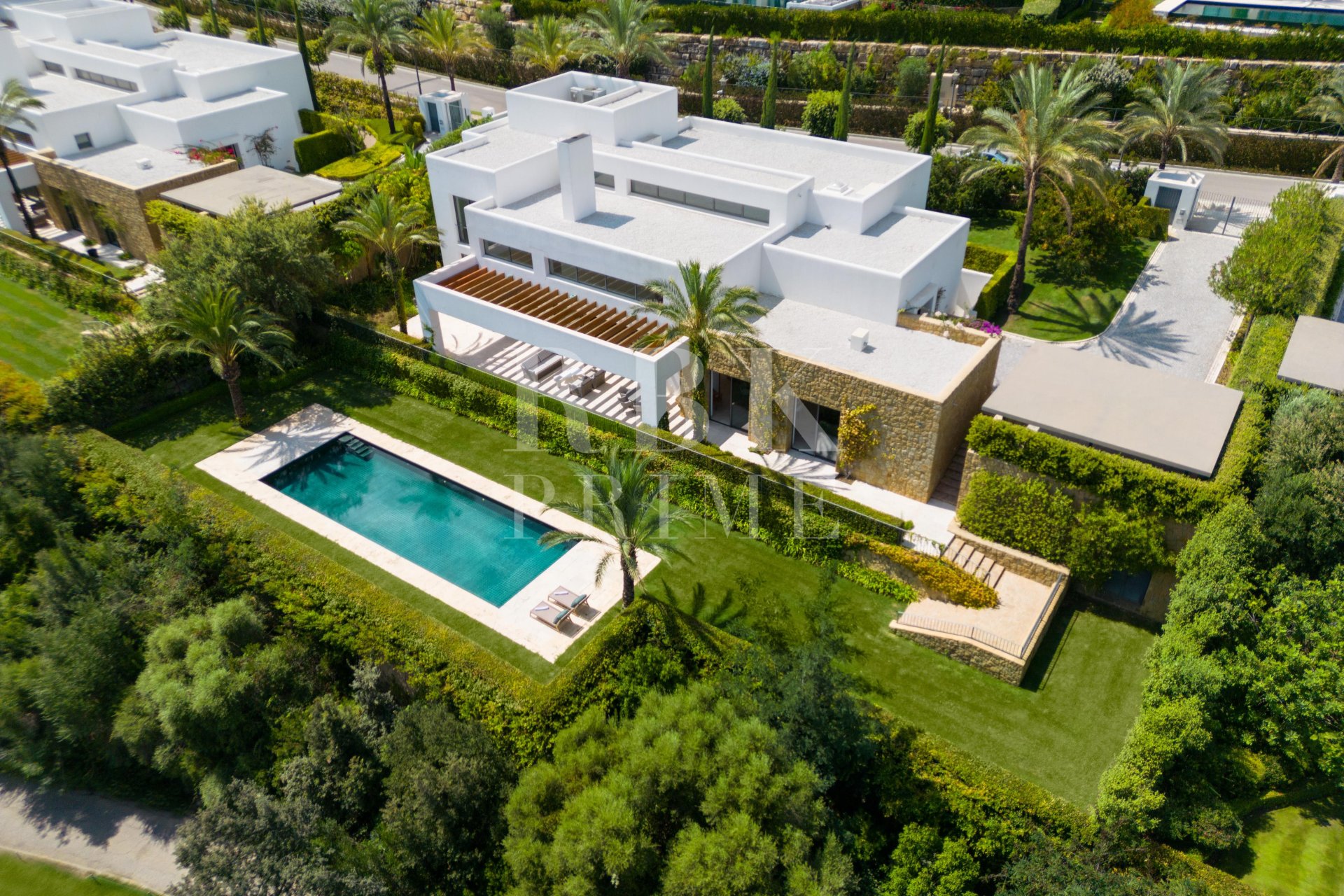 Resale - Villa -
Malaga - Casares
