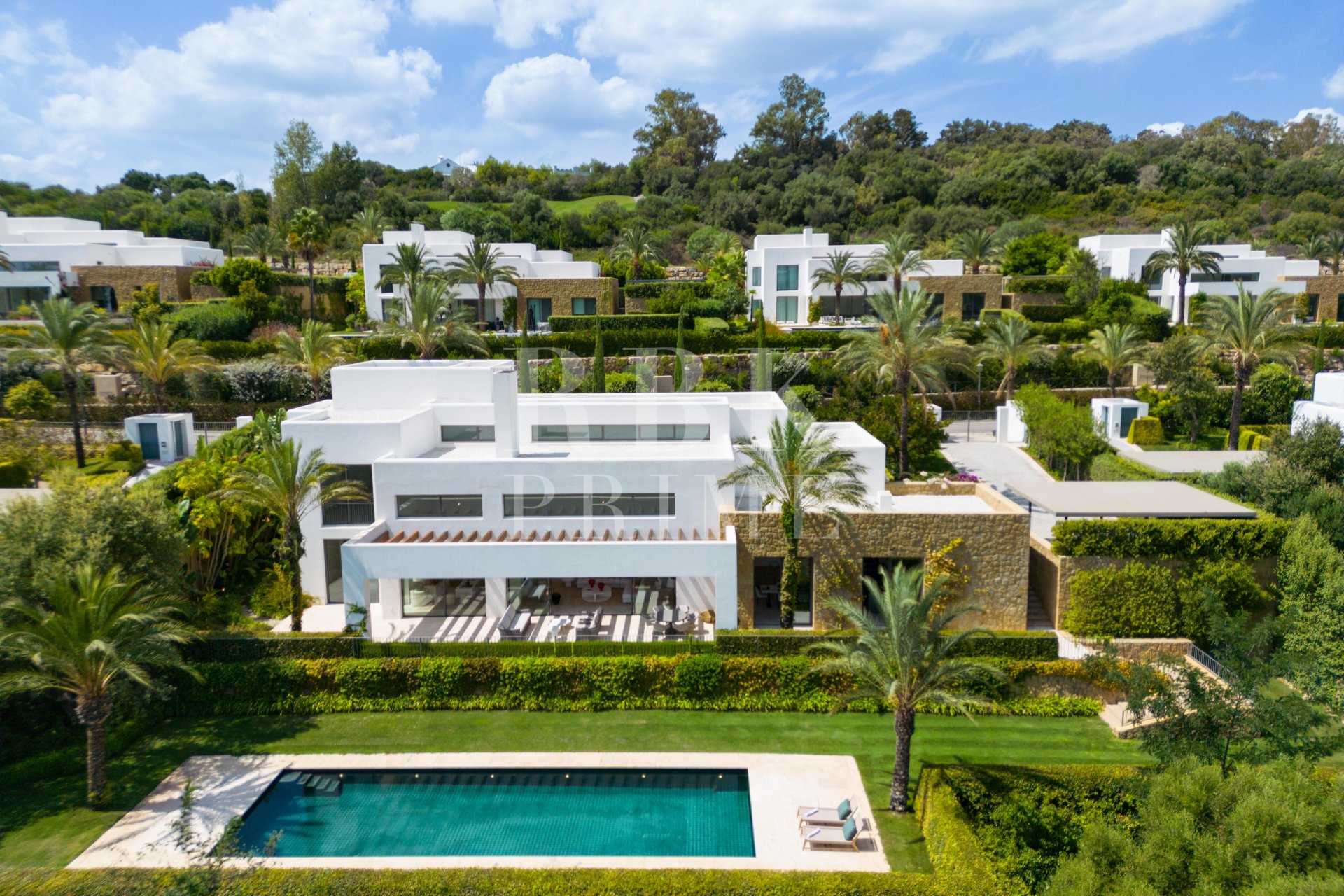 Resale - Villa -
Malaga - Casares