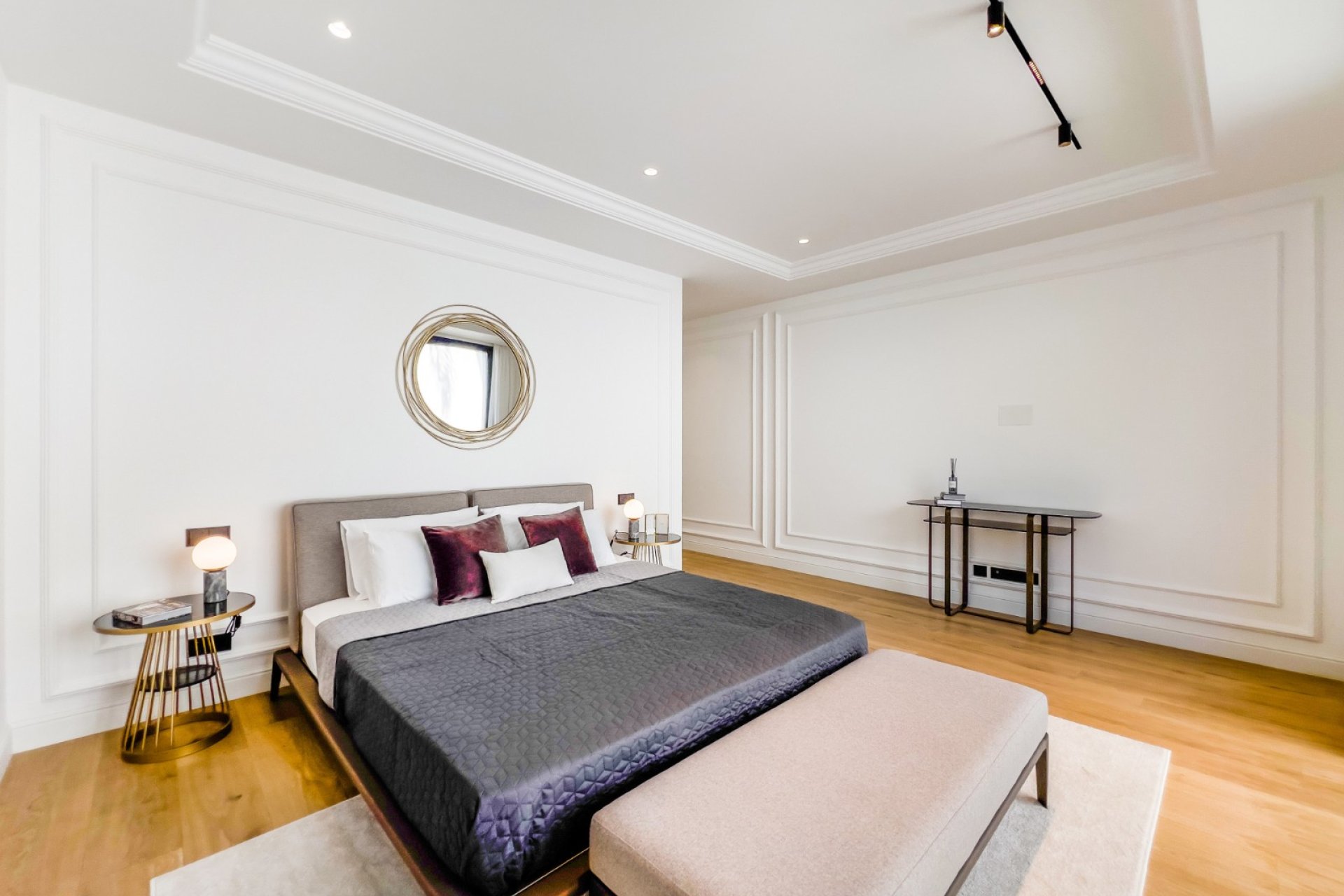 Resale - Villa -
Marbella - Golden Mile