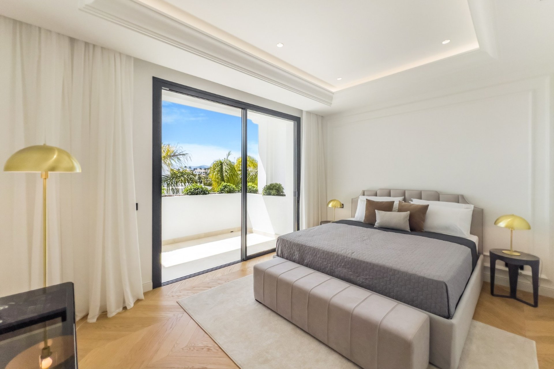 Resale - Villa -
Marbella - Golden Mile