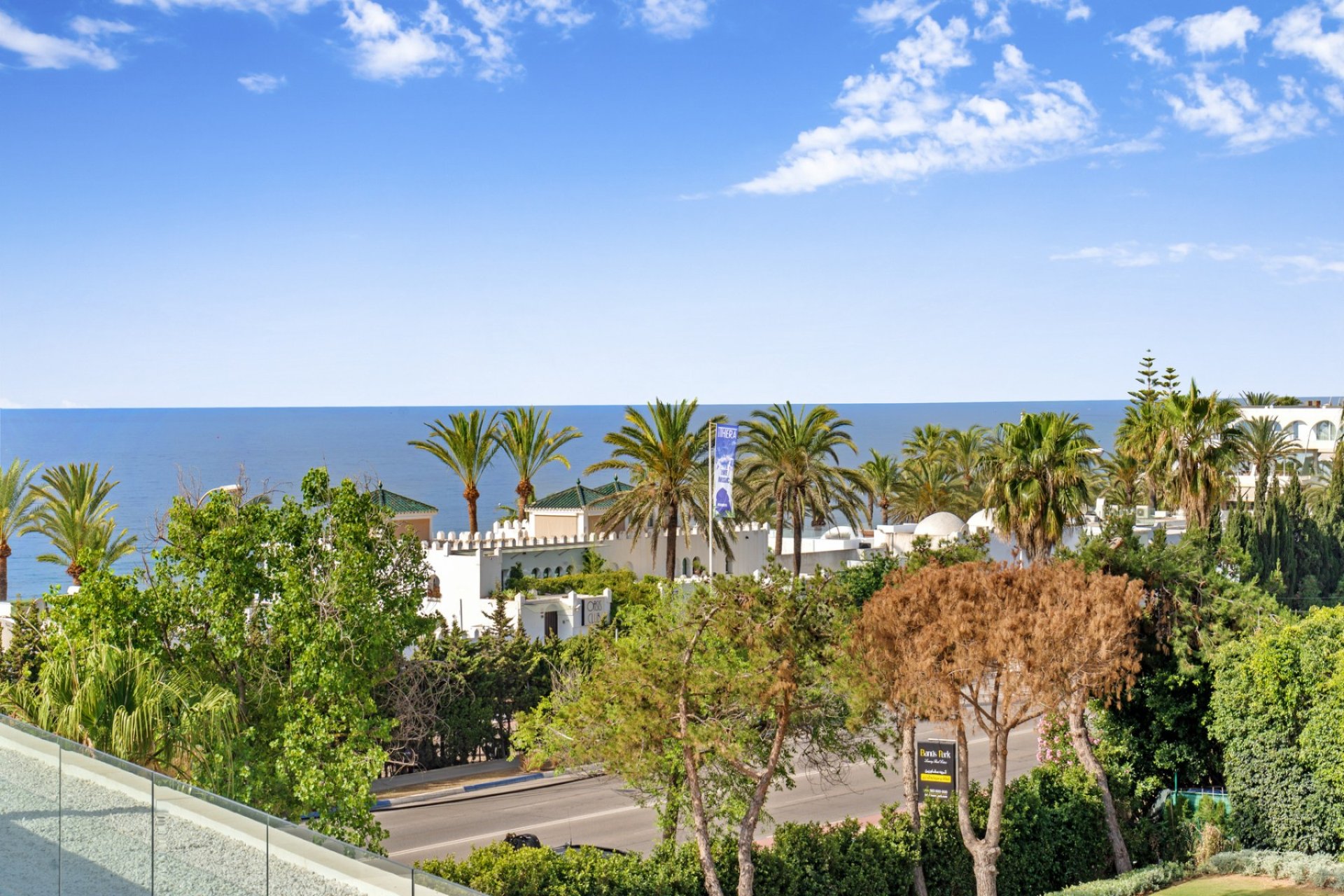 Resale - Villa -
Marbella - Golden Mile