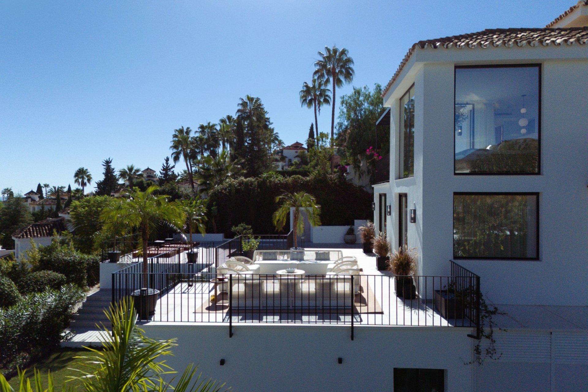Resale - Villa -
Marbella - Los Naranjos de Marbella