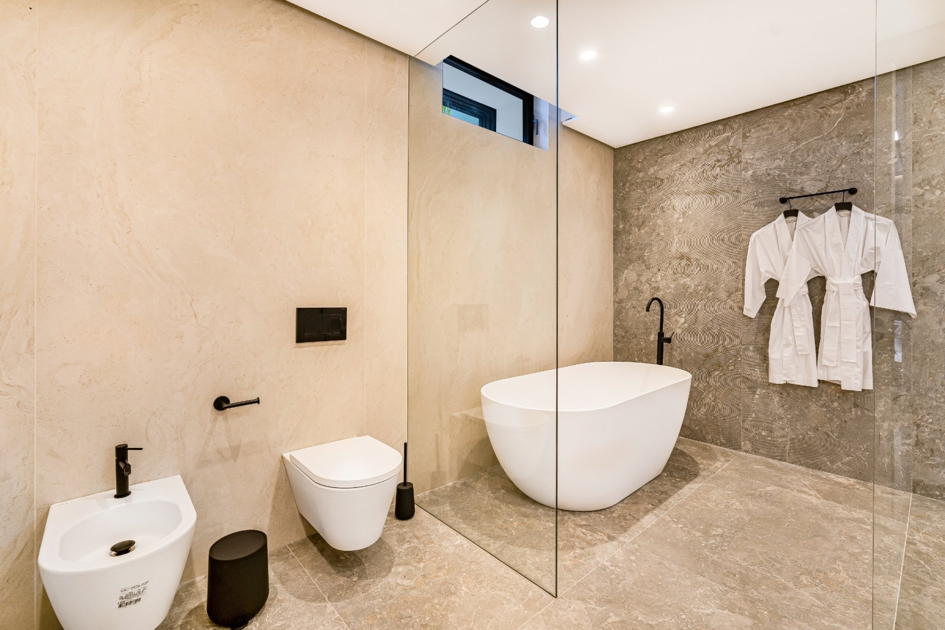 Resale - Villa -
Marbella - Nagueles