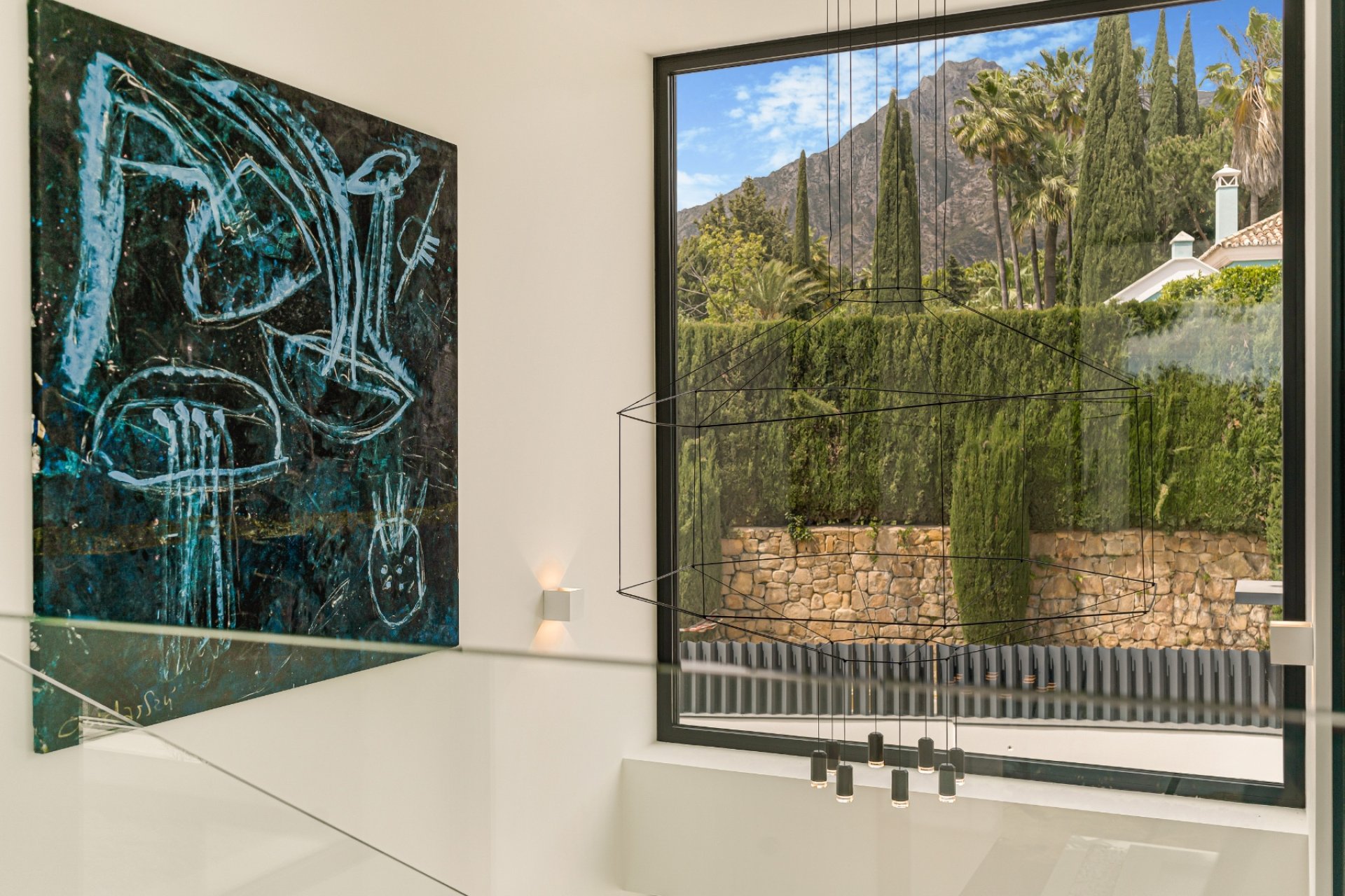 Resale - Villa -
Marbella - Nagueles