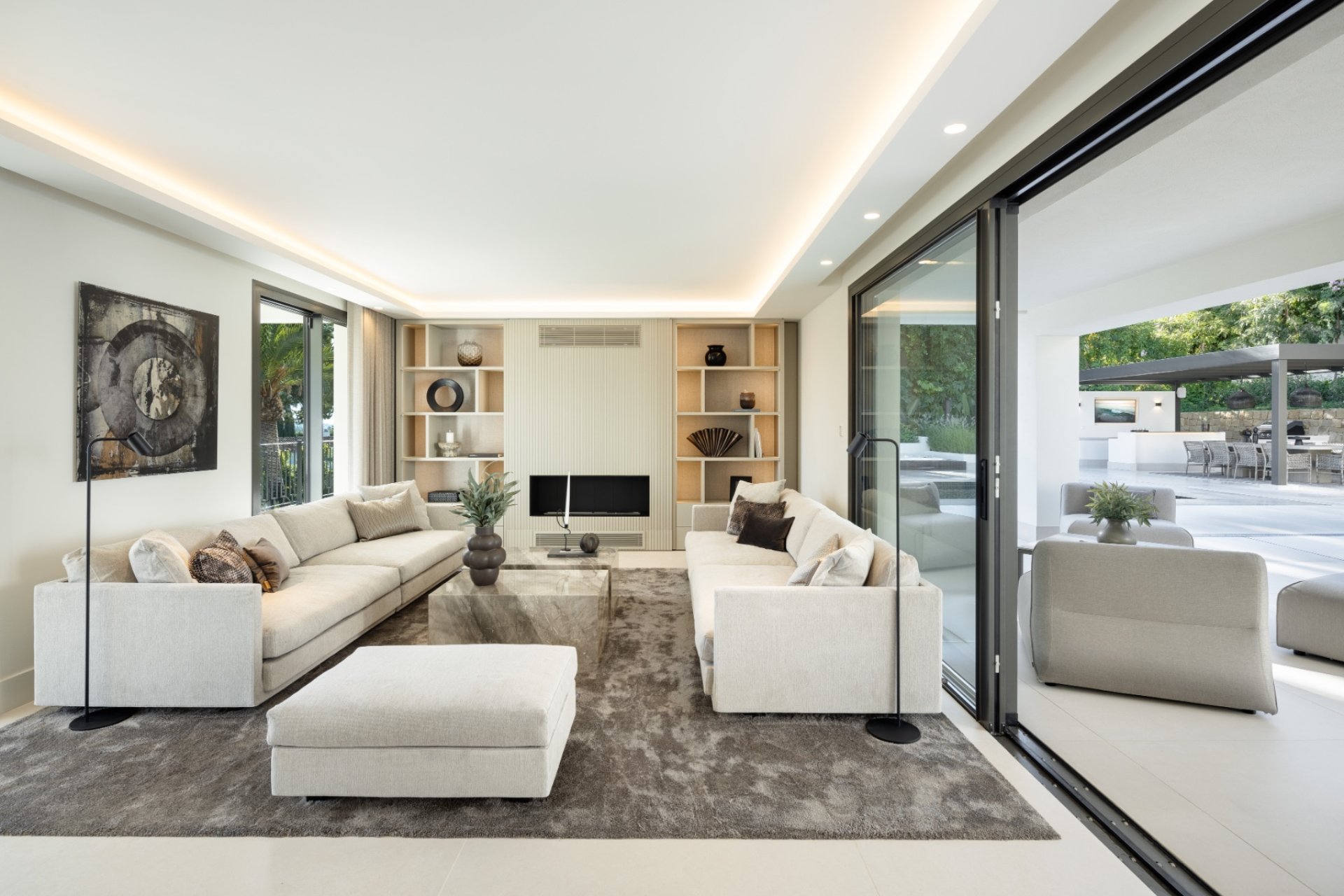 Resale - Villa -
Marbella - Nueva Andalucía