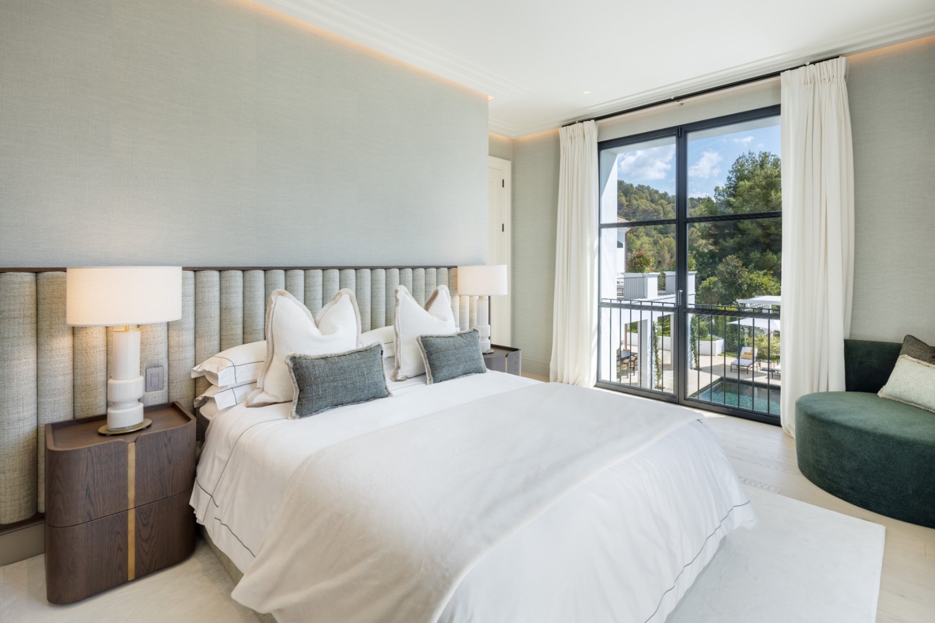 Resale - Villa -
Marbella - Sierra Blanca