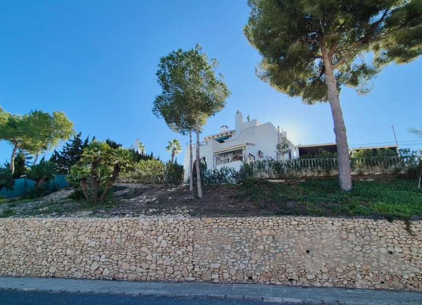 Resale - Villa -
Orihuela - Costa Blanca