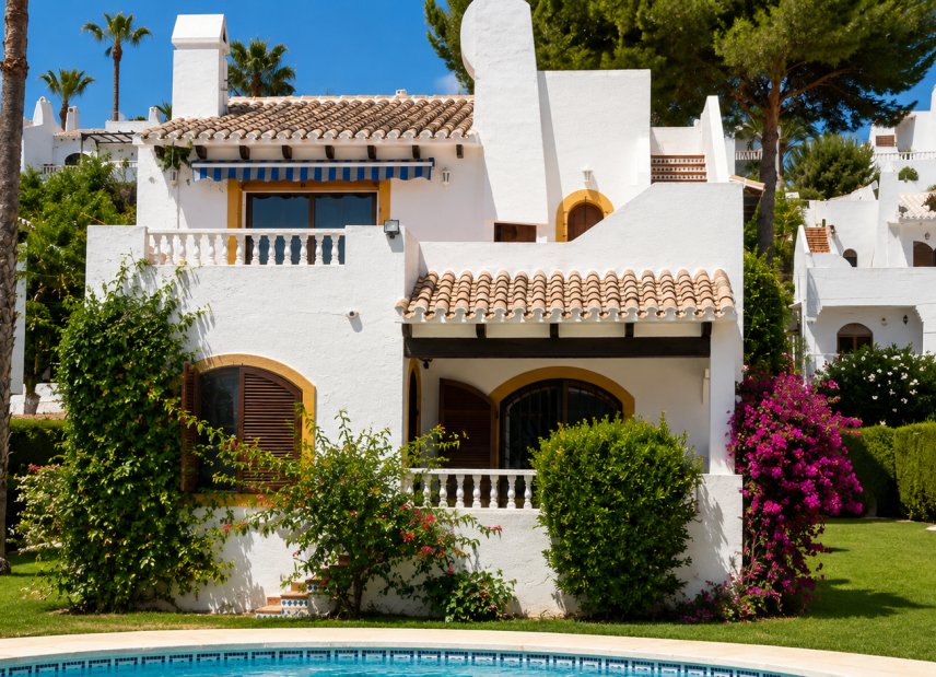 Resale - Villa -
Orihuela Costa - Los Dolses