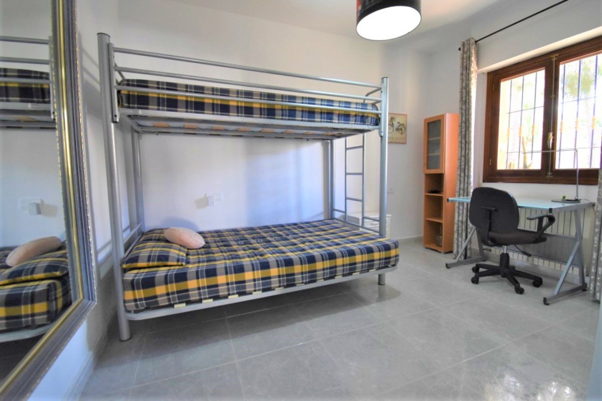 Resale - Villa -
Orihuela Costa - Villamartín