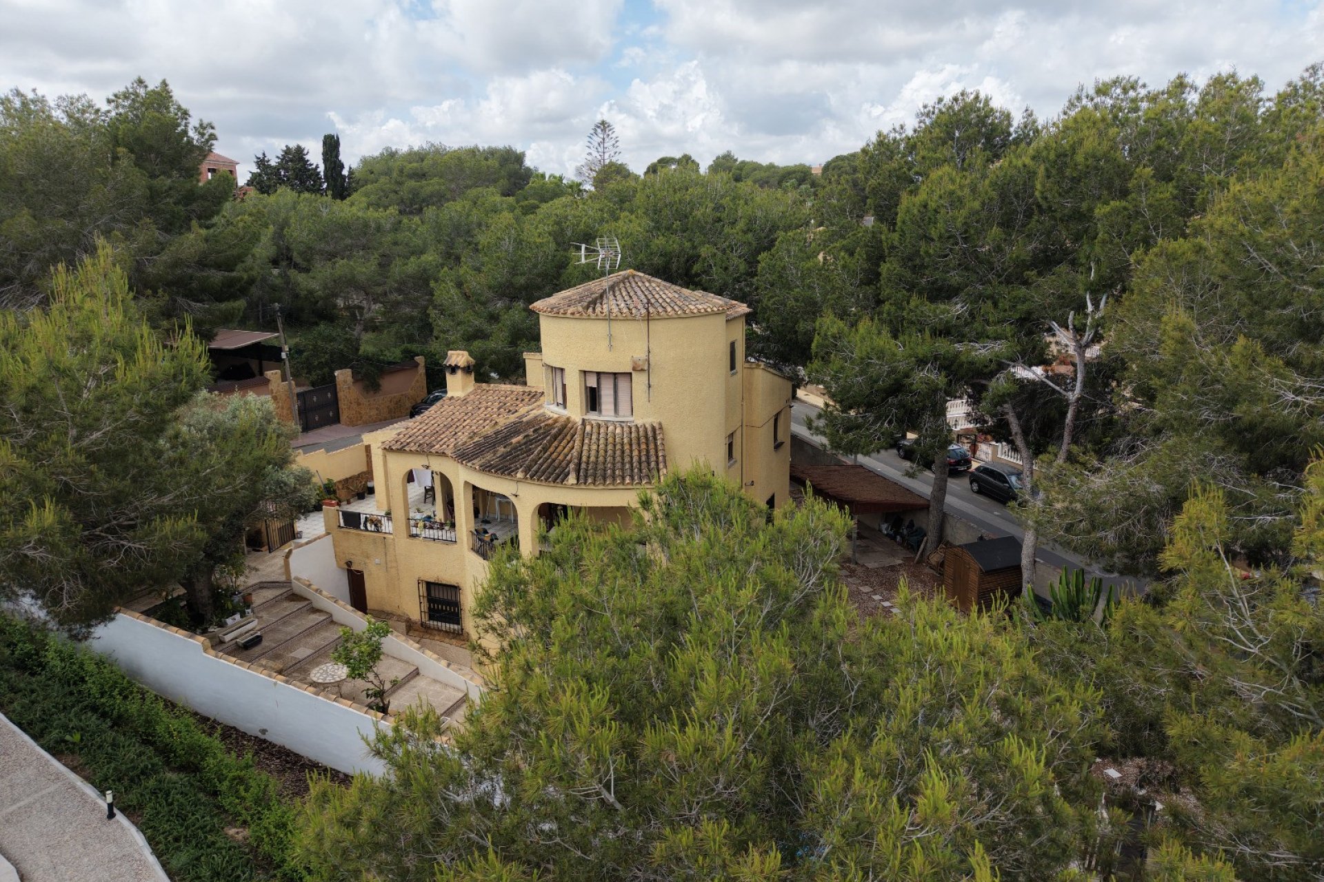 Resale - Villa -
Orihuela Costa - Villamartín
