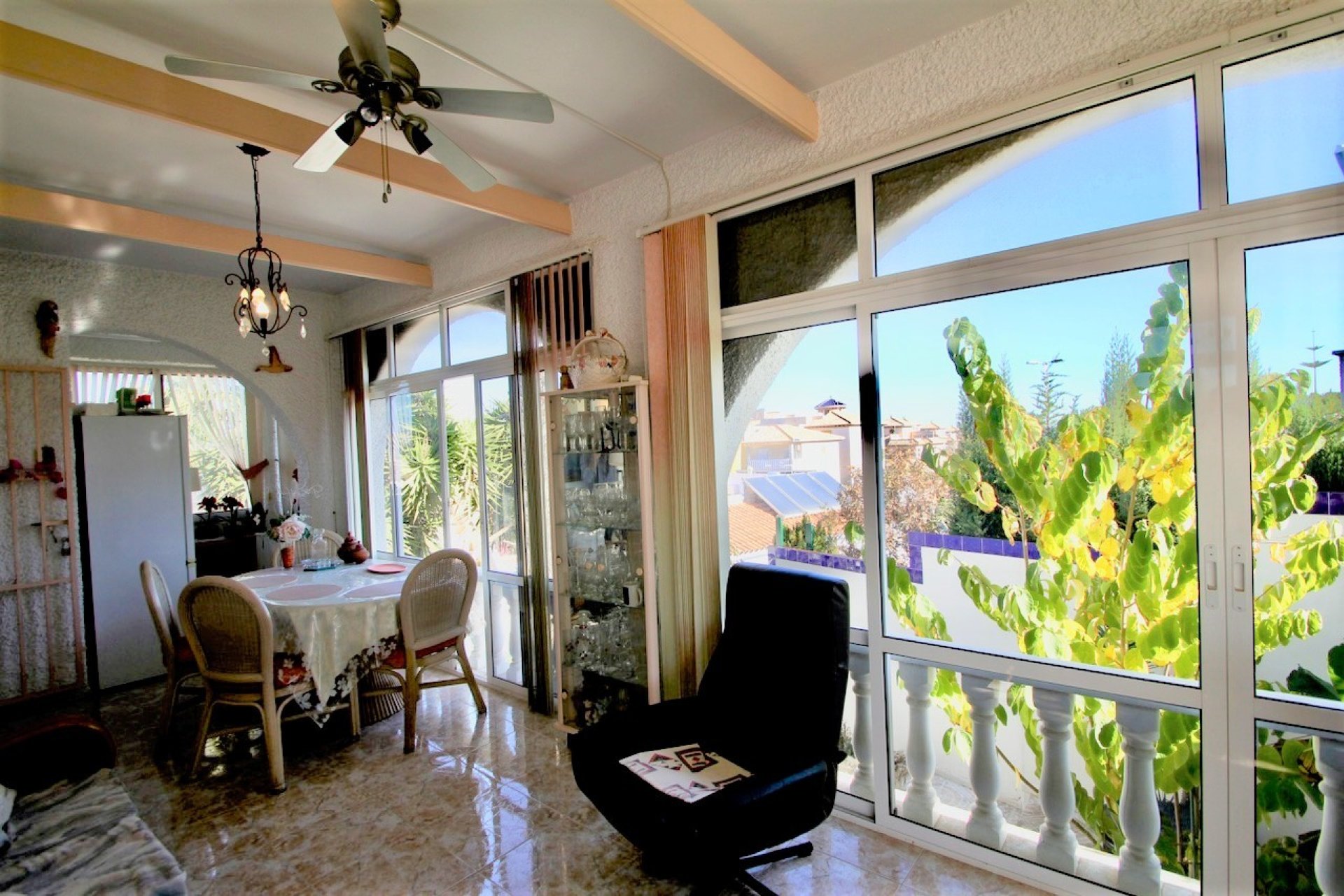 Resale - Villa -
Orihuela Costa - Villamartín