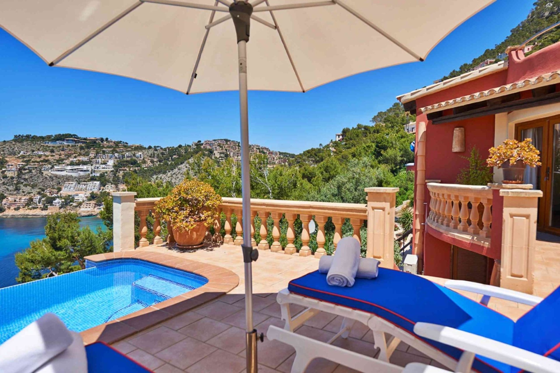 Resale - Villa -
PORT D'ANDRATX - Andratx