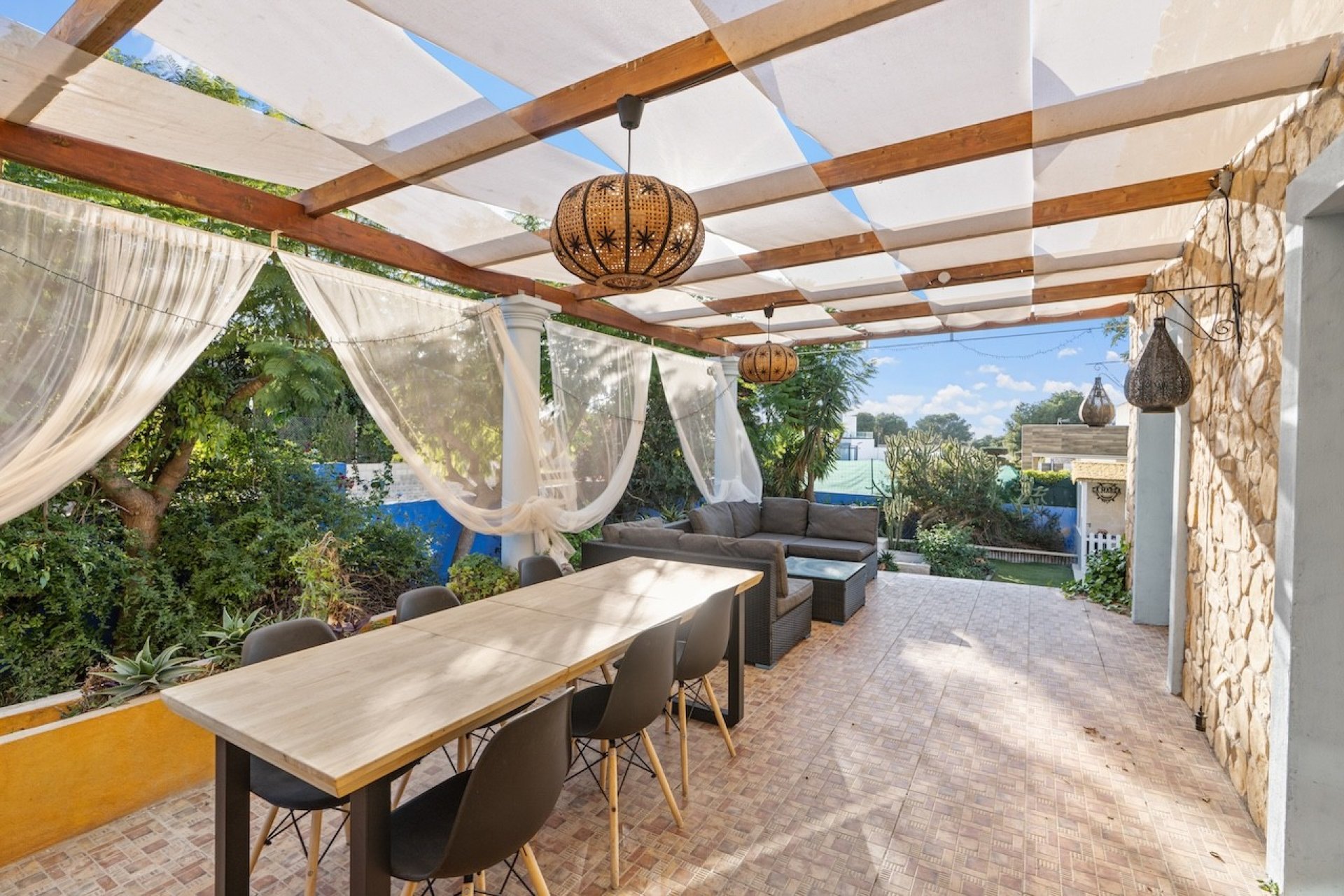 Resale - Villa -
Santa Pola - El Poble Llevanti