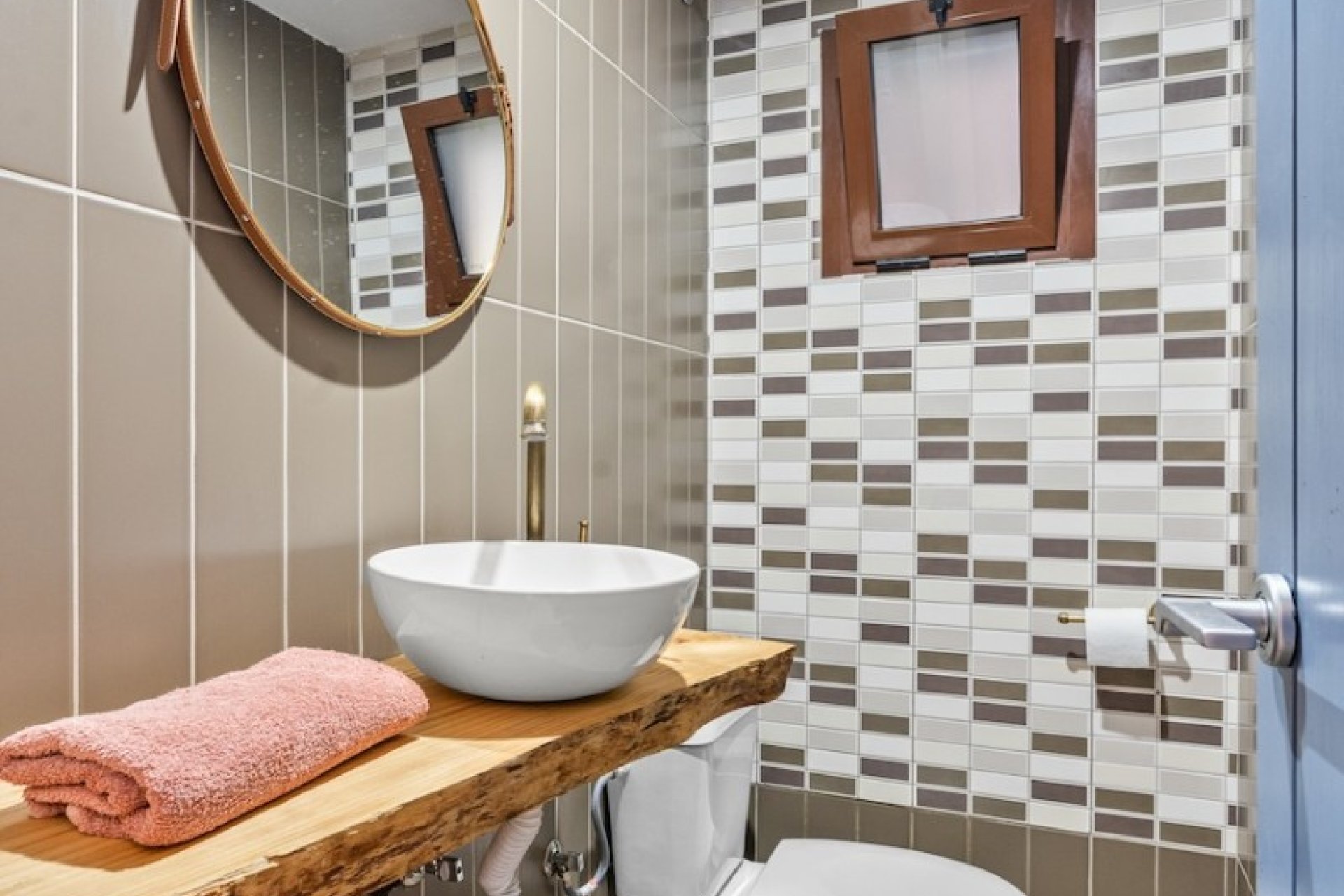 Resale - Villa -
Santa Pola - El Poble Llevanti