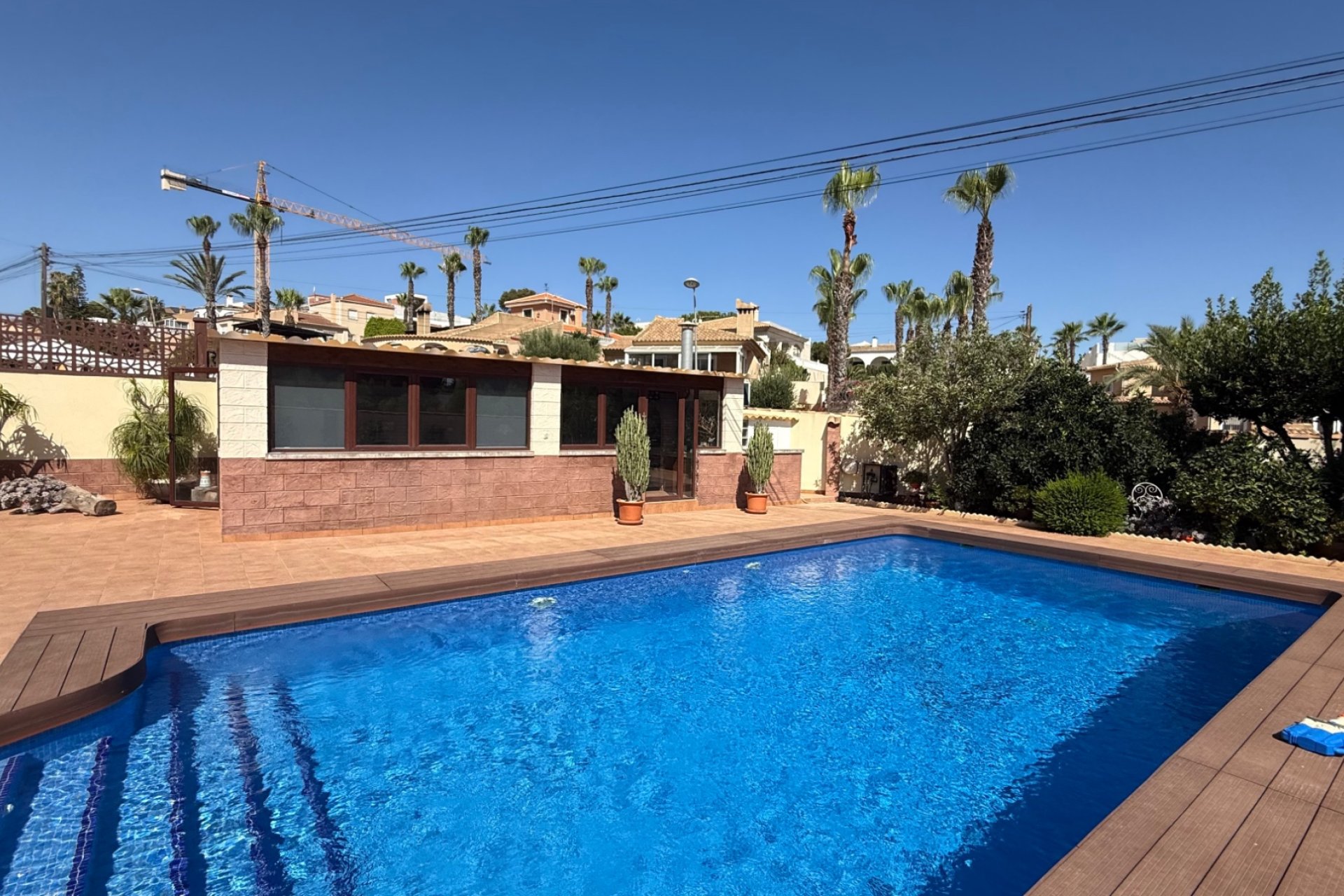 Resale - Villa -
Torrevieja - Costa Blanca