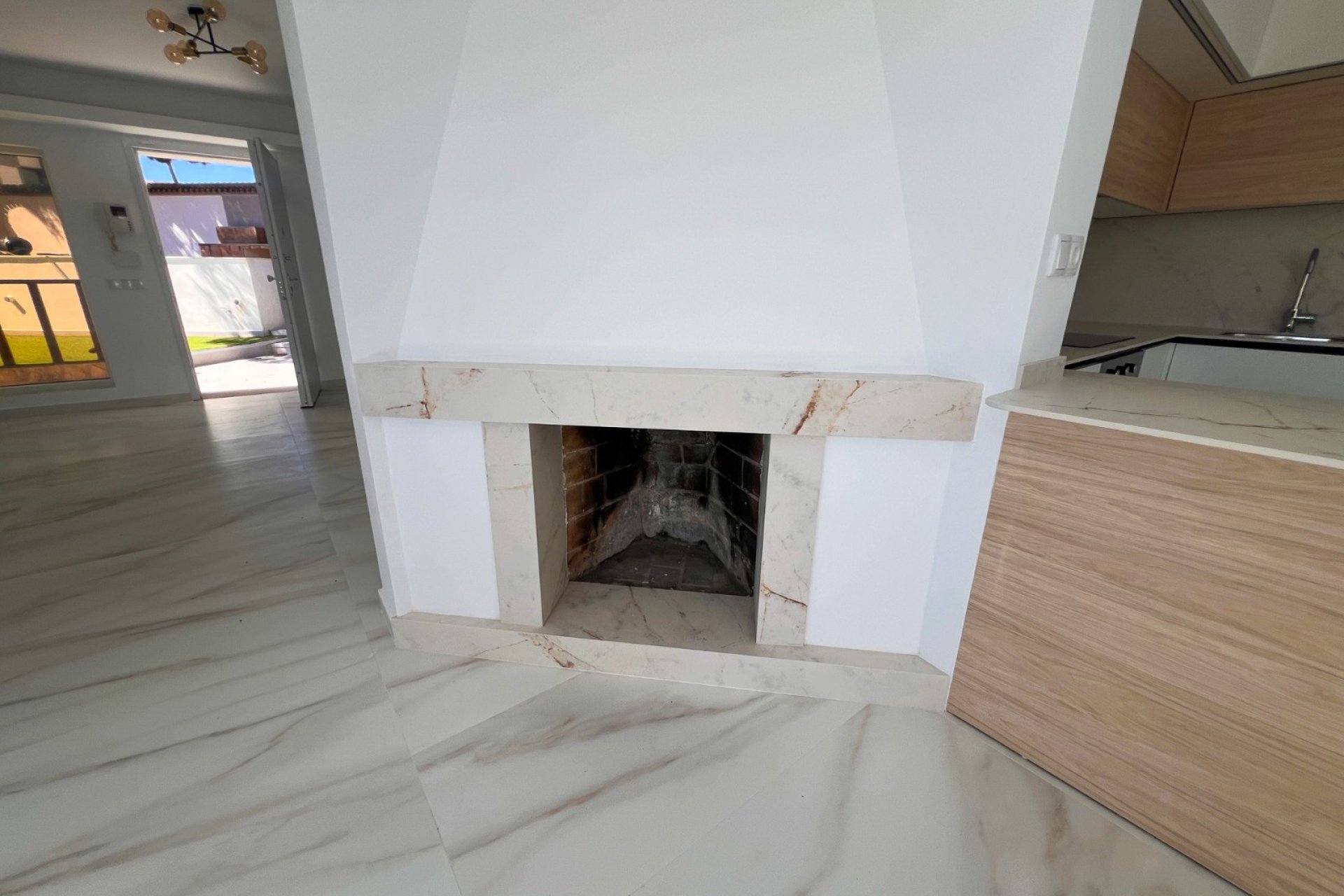 Resale - Villa -
Torrevieja - Los Balcones