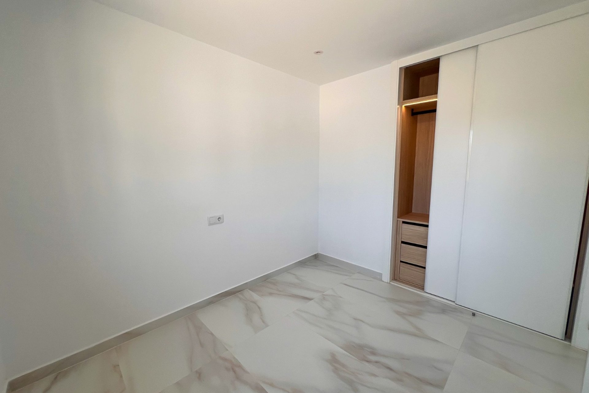 Resale - Villa -
Torrevieja - Los Balcones