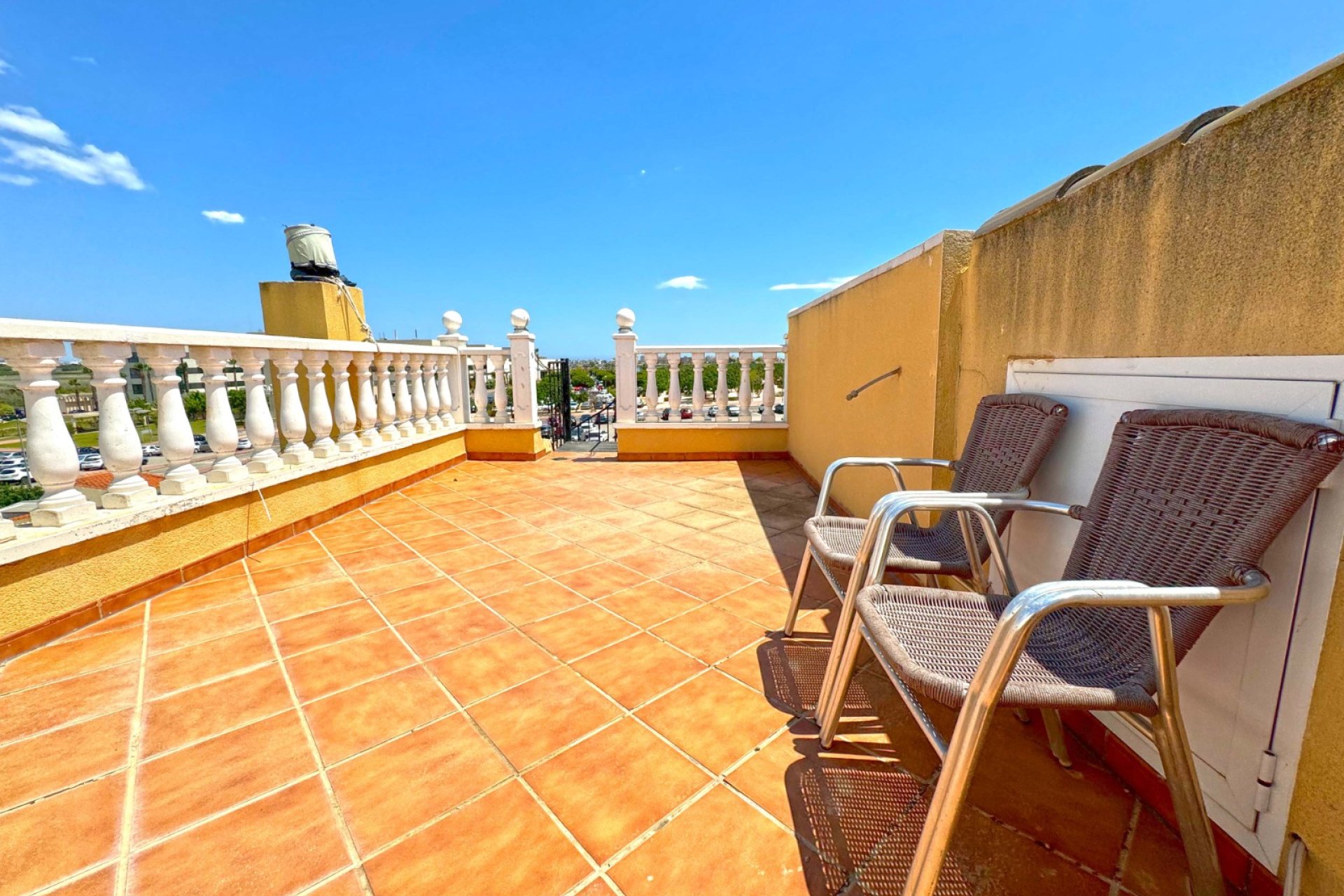 Resale - Villa -
Torrevieja - Los Balcones