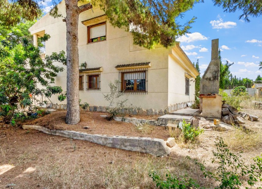 Resale - Villa -
Torrevieja - Los Balcones