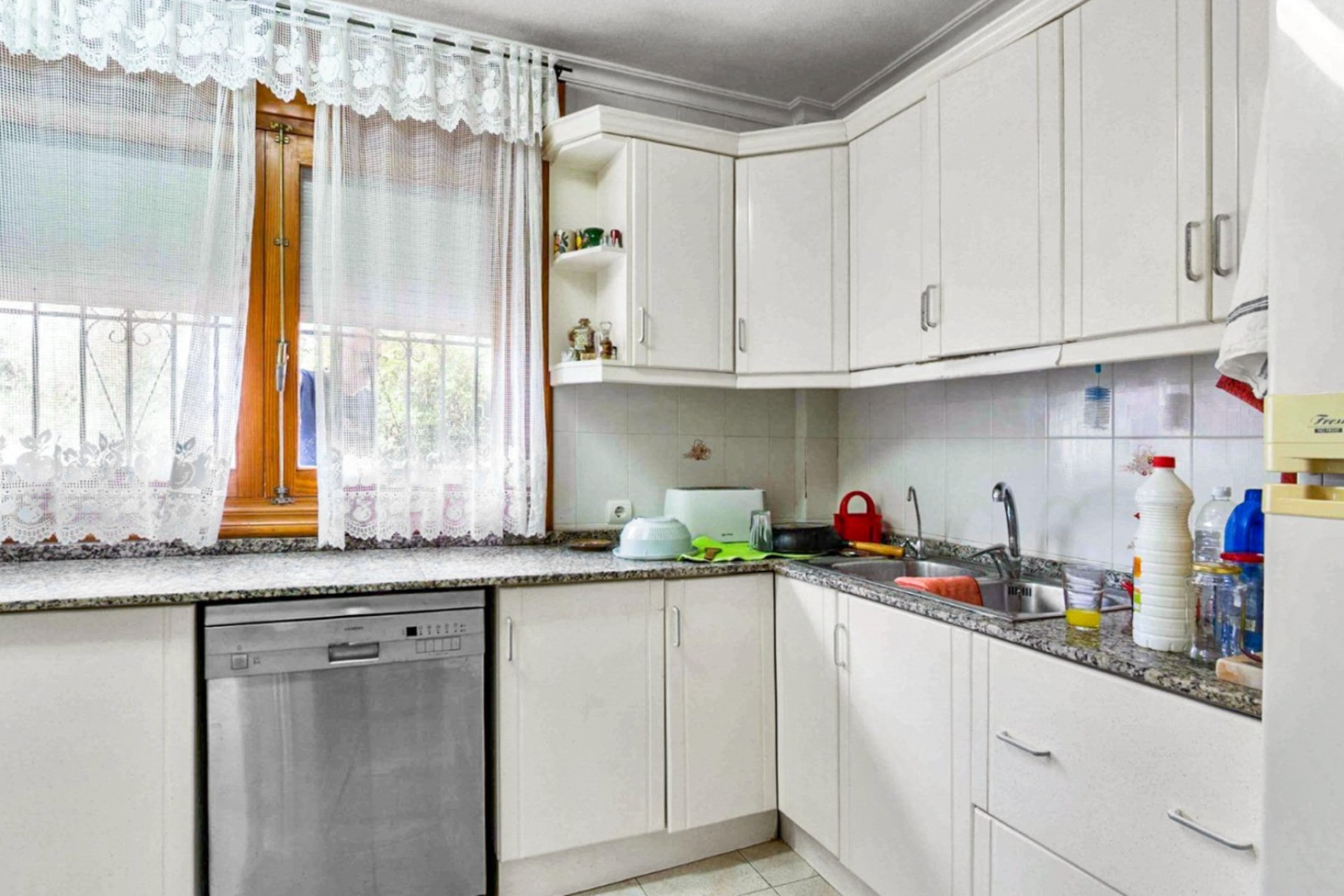 Resale - Villa -
Torrevieja - Los Balcones