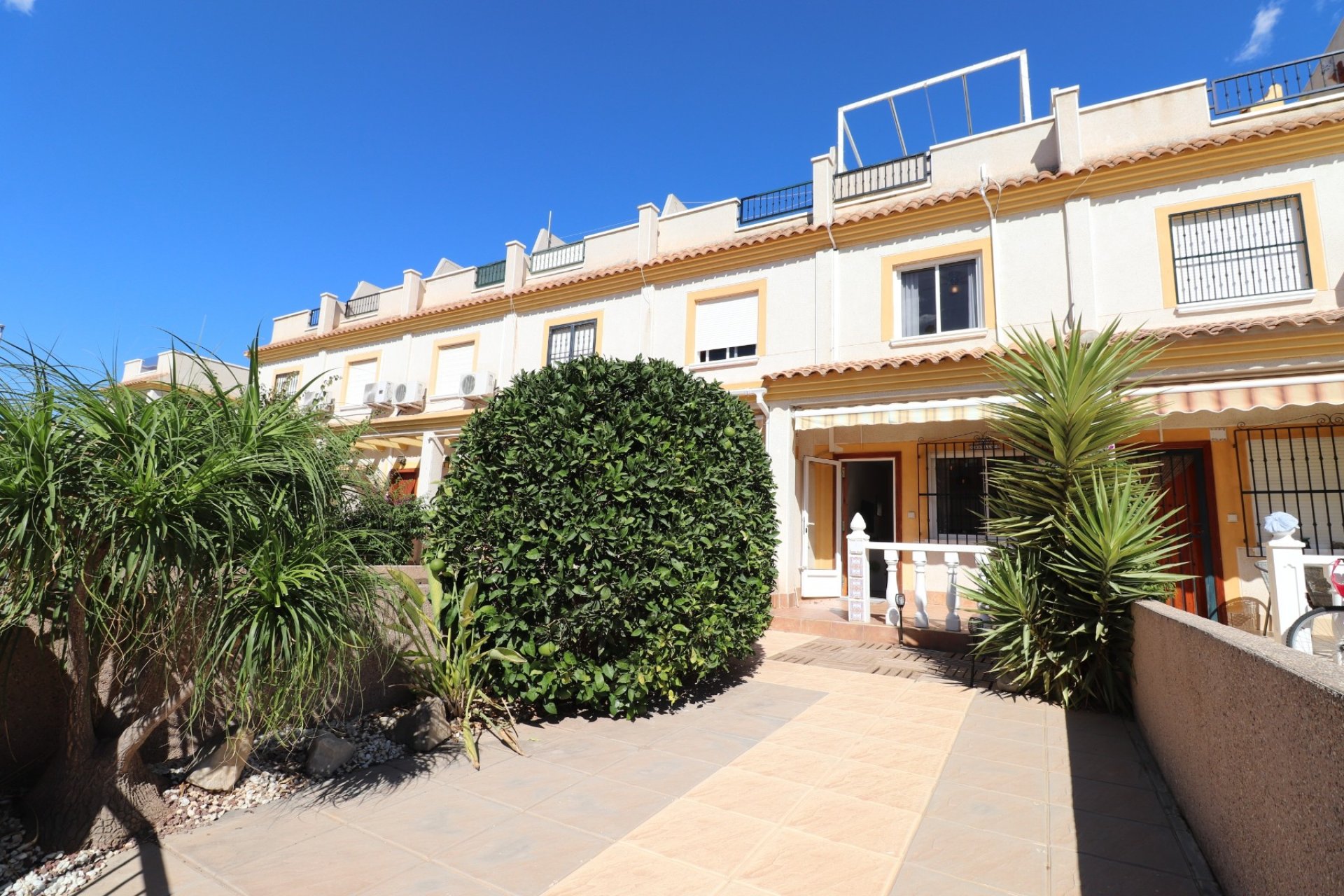 Reventa - Adosado -
Algorfa - Montemar