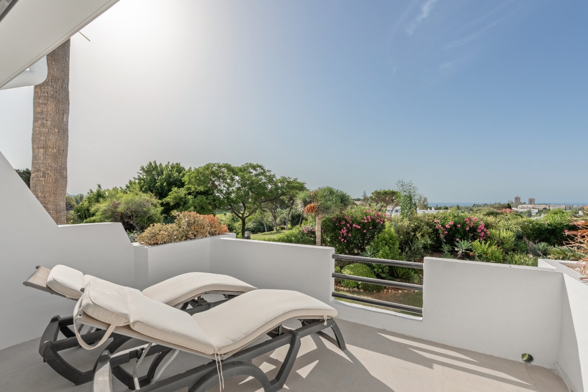 Reventa - Adosado -
Marbella - Nueva Andalucía