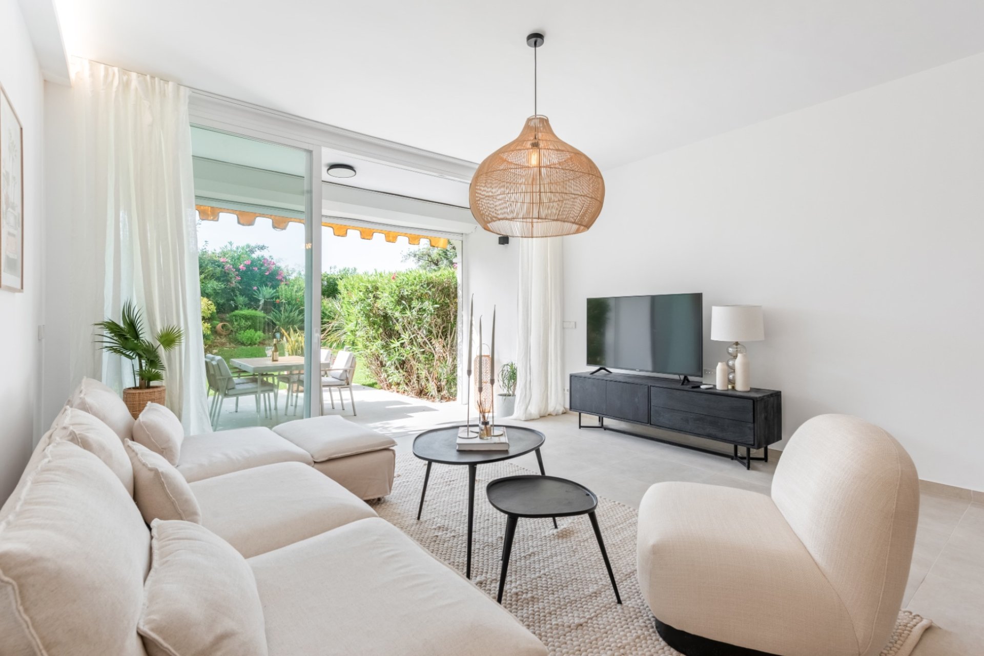 Reventa - Adosado -
Marbella - Nueva Andalucía
