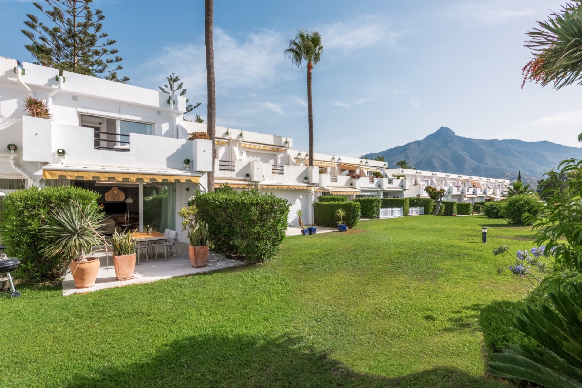 Reventa - Adosado -
Marbella - Nueva Andalucía