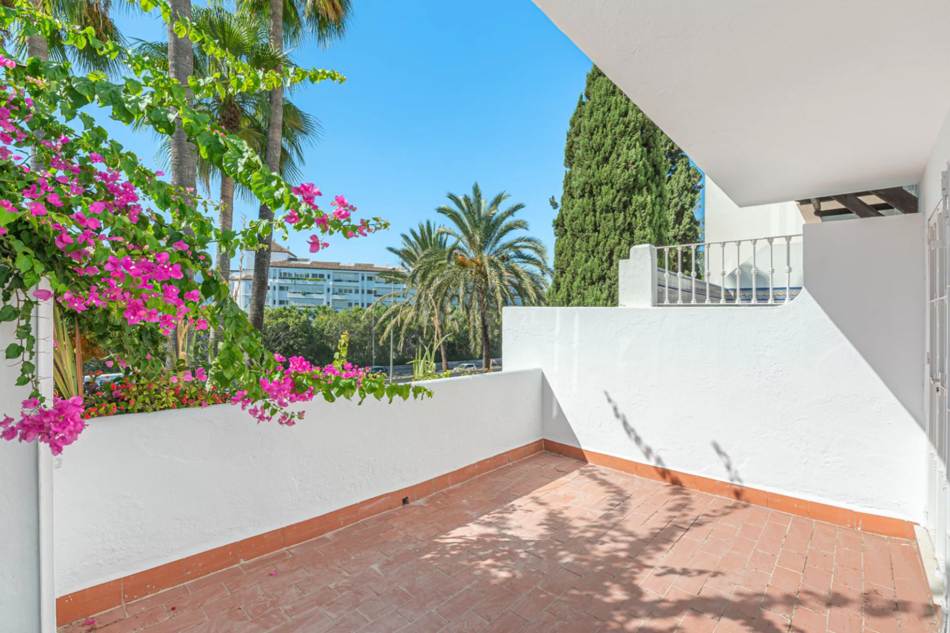 Reventa - Adosado -
Marbella - Puerto Banús