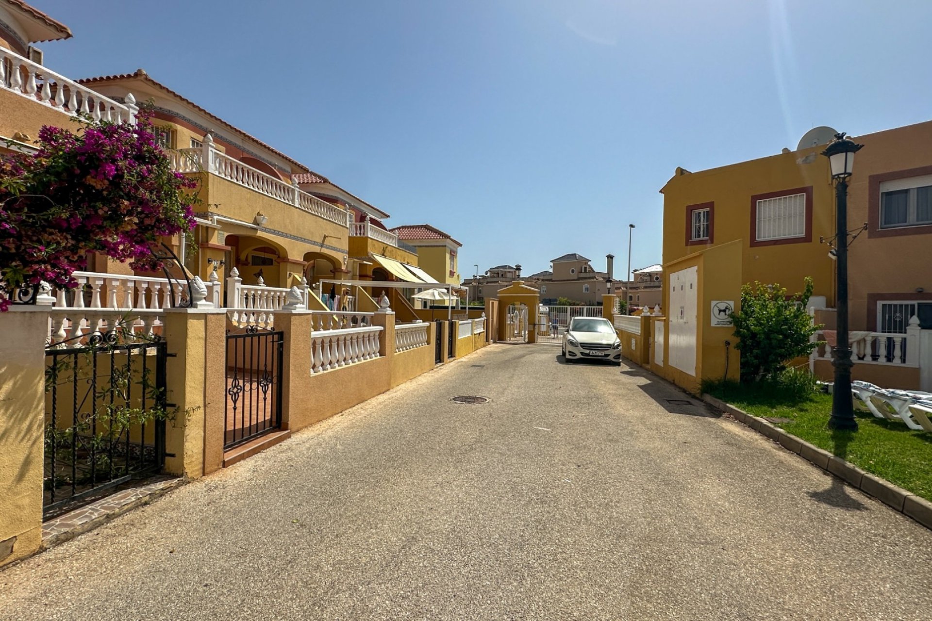 Reventa - Adosado -
Orihuela Costa - La Regia
