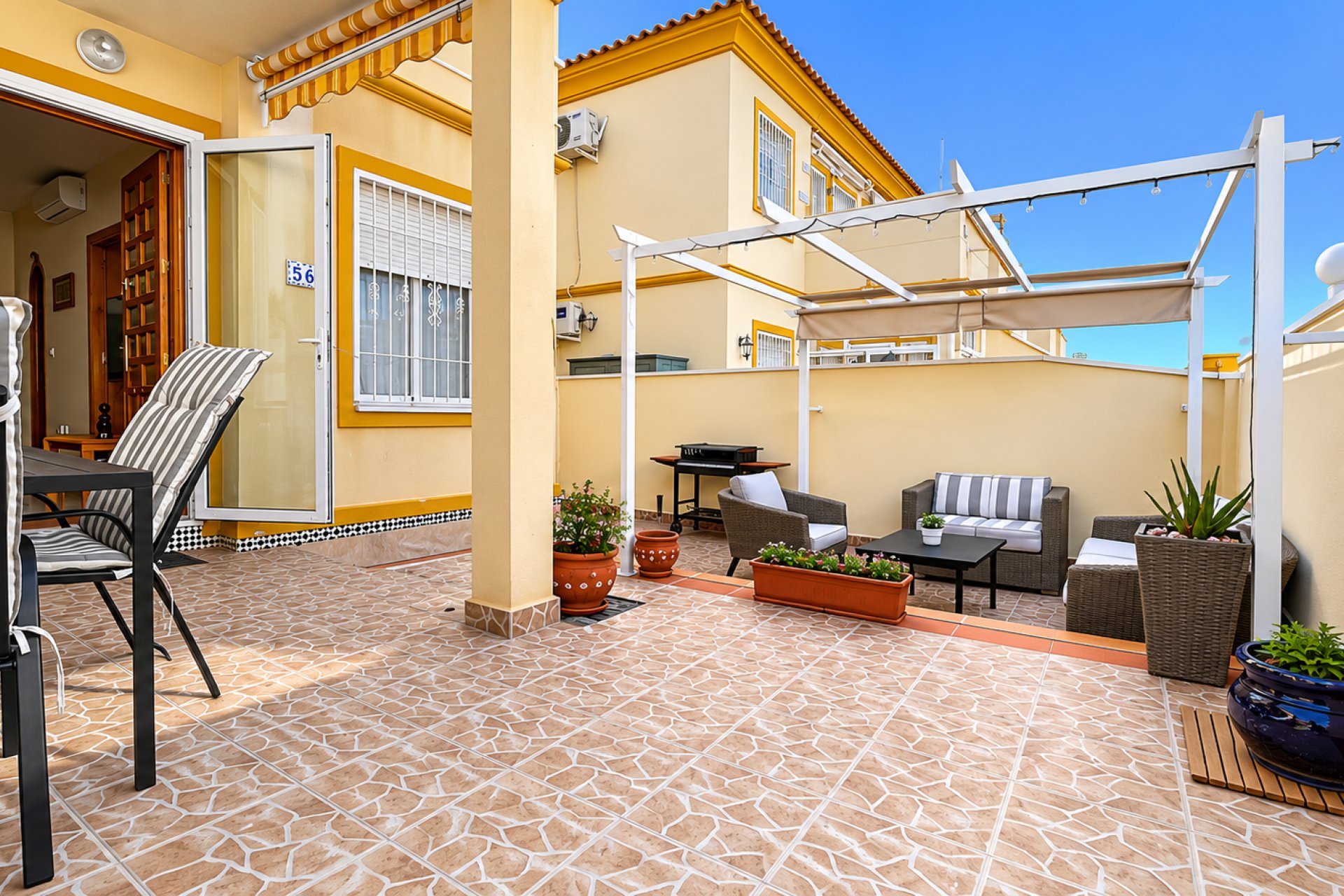 Reventa - Adosado -
Orihuela Costa - Playa Flamenca