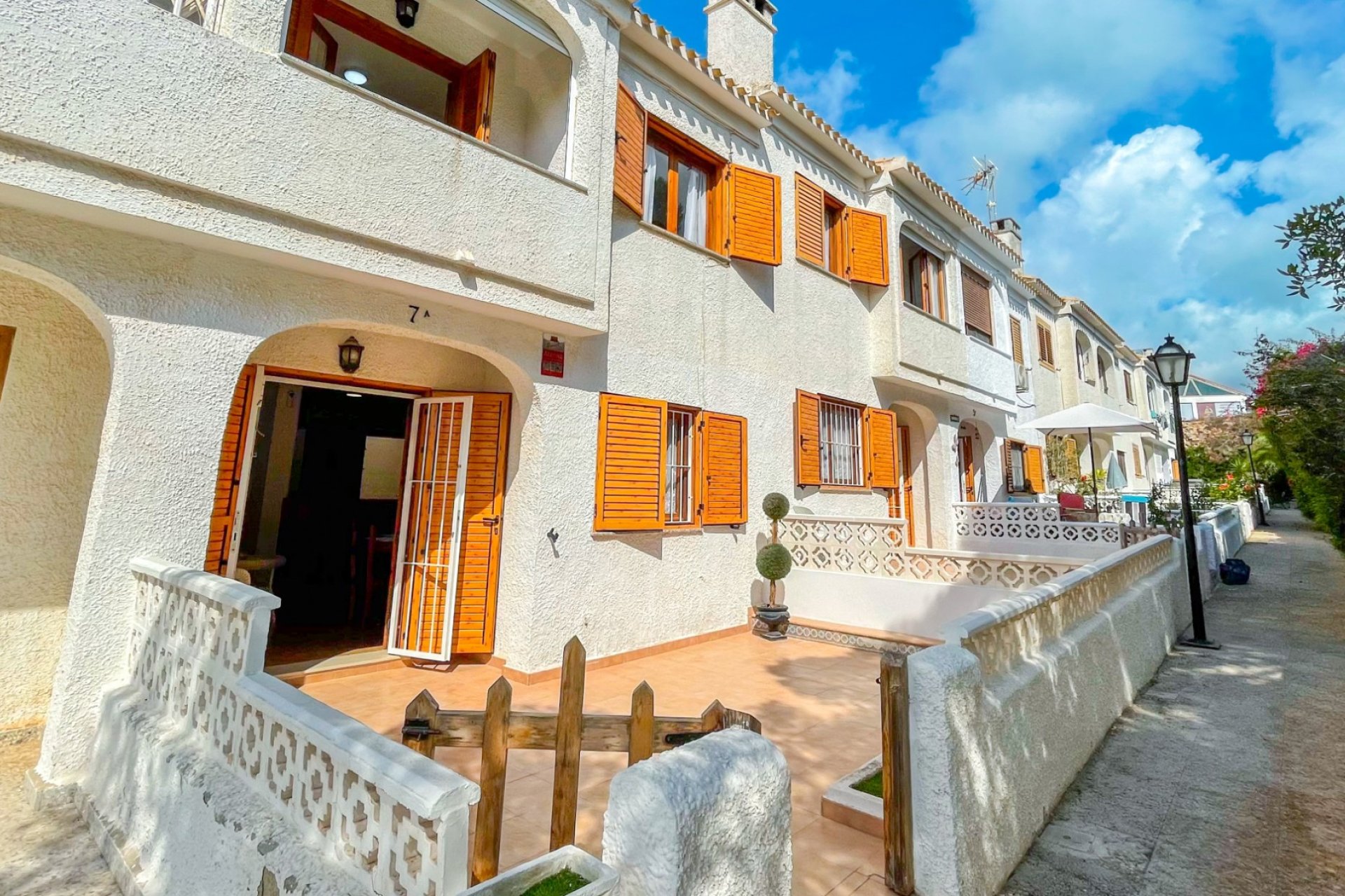 Reventa - Adosado -
Orihuela Costa - Playa Flamenca