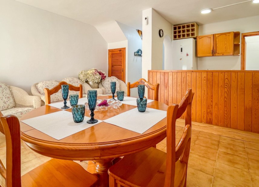 Reventa - Adosado -
Orihuela Costa - Playa Flamenca