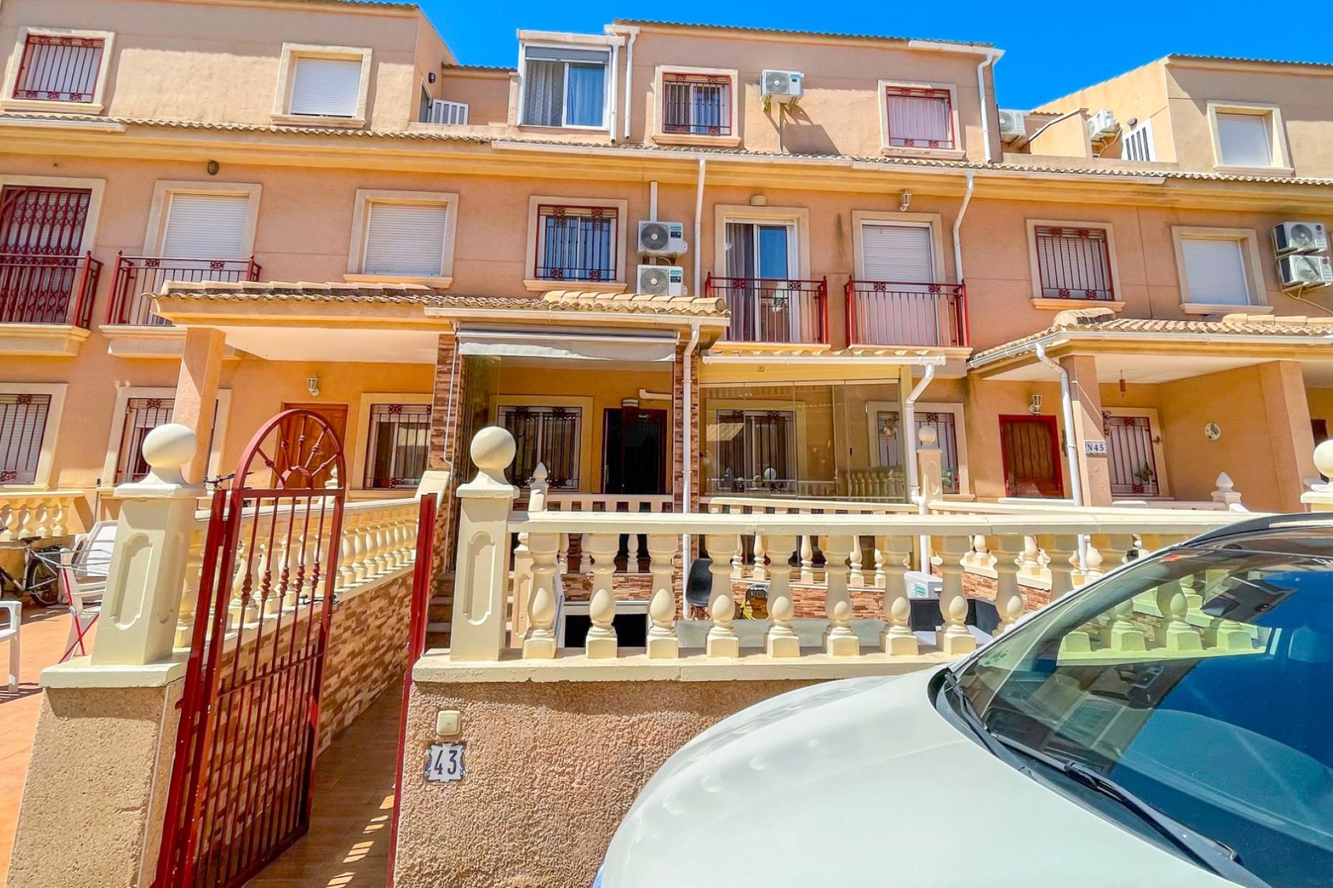 Reventa - Adosado -
Orihuela Costa - Playa Flamenca