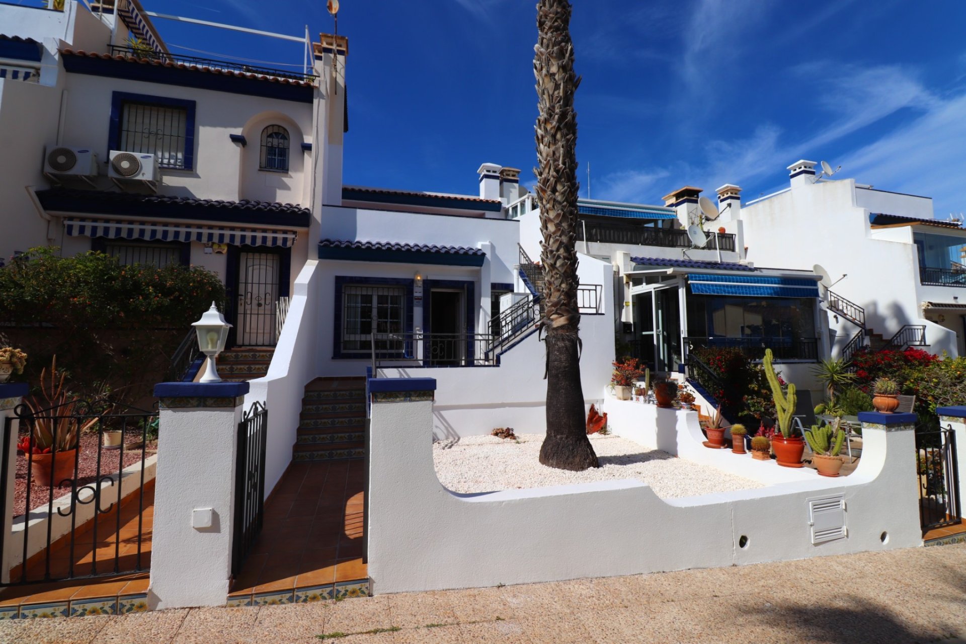 Reventa - Adosado -
Orihuela Costa - Villamartín