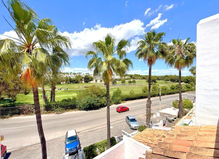 Reventa - Adosado -
Orihuela Costa - Villamartín