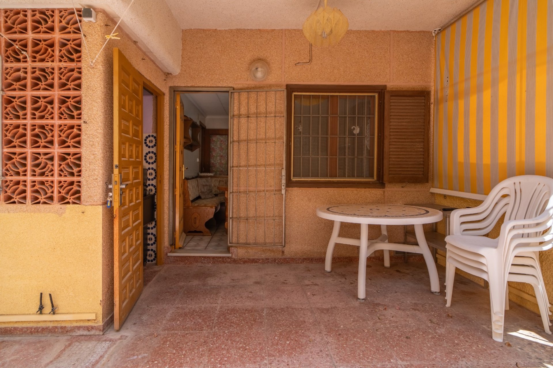 Reventa - Adosado -
Torrevieja - Cabo Cervera