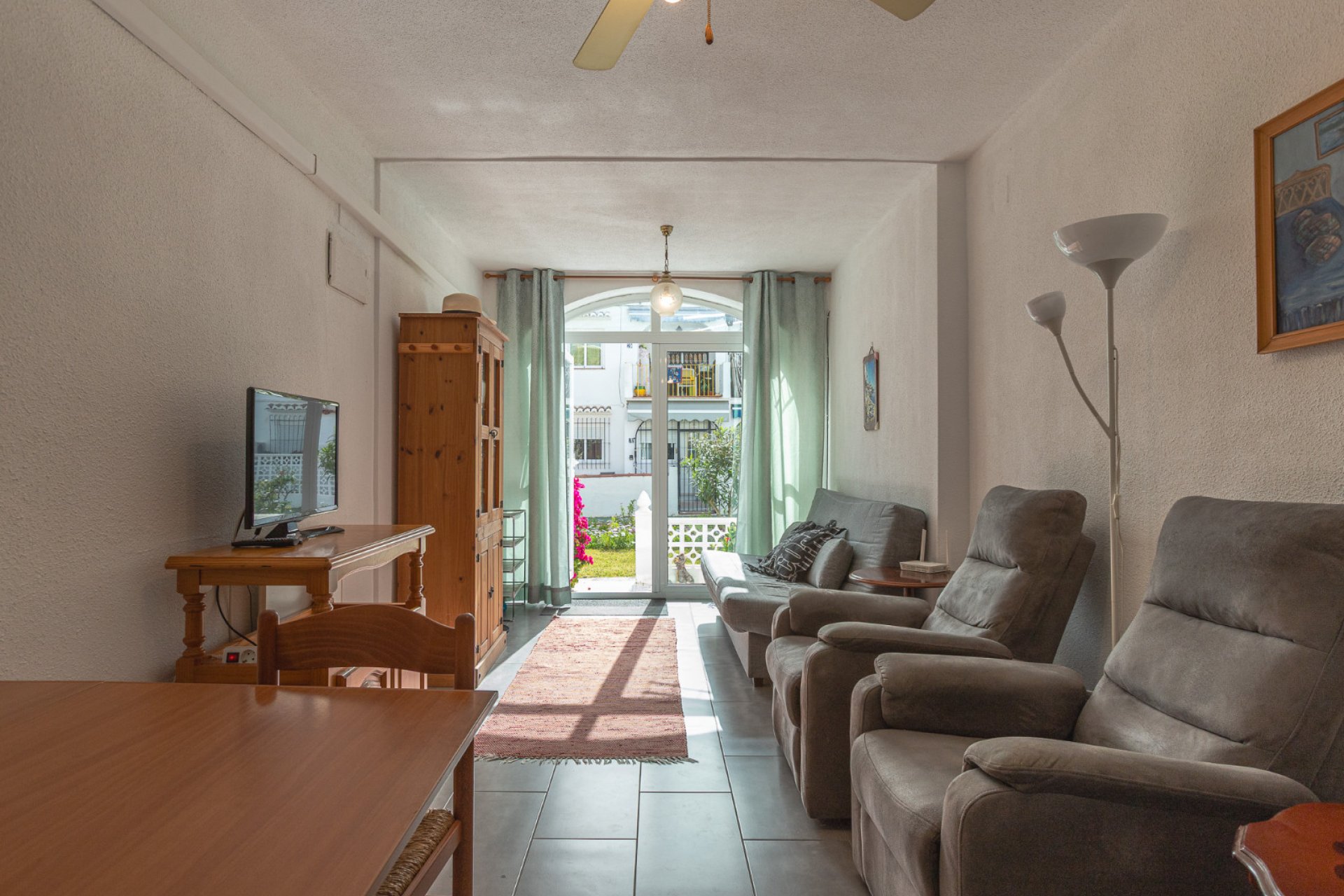 Reventa - Adosado -
Torrevieja - Lago Jardin