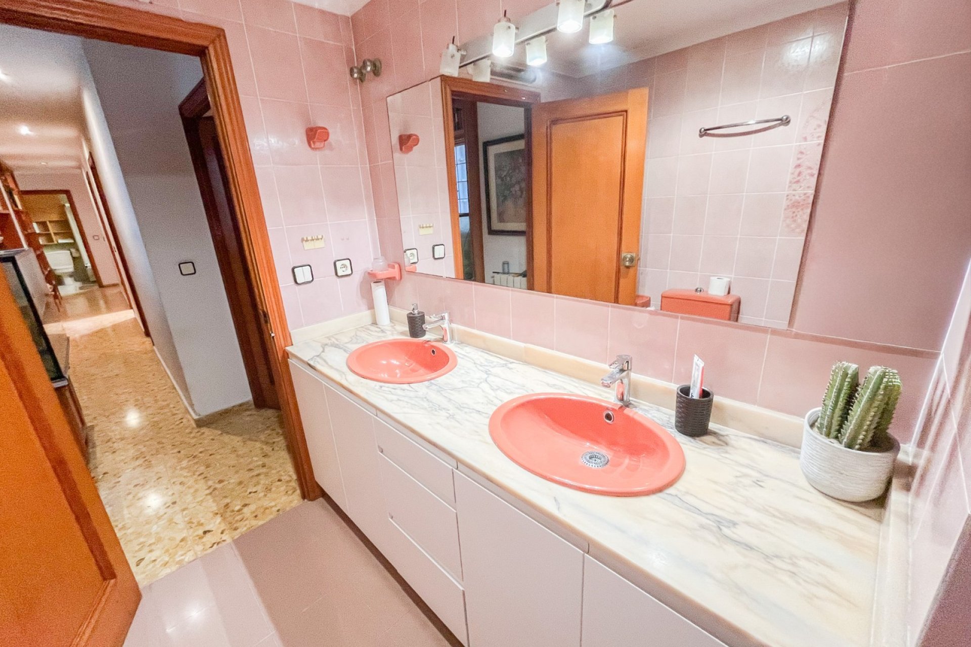 Reventa - apartment -
Alicante - Center