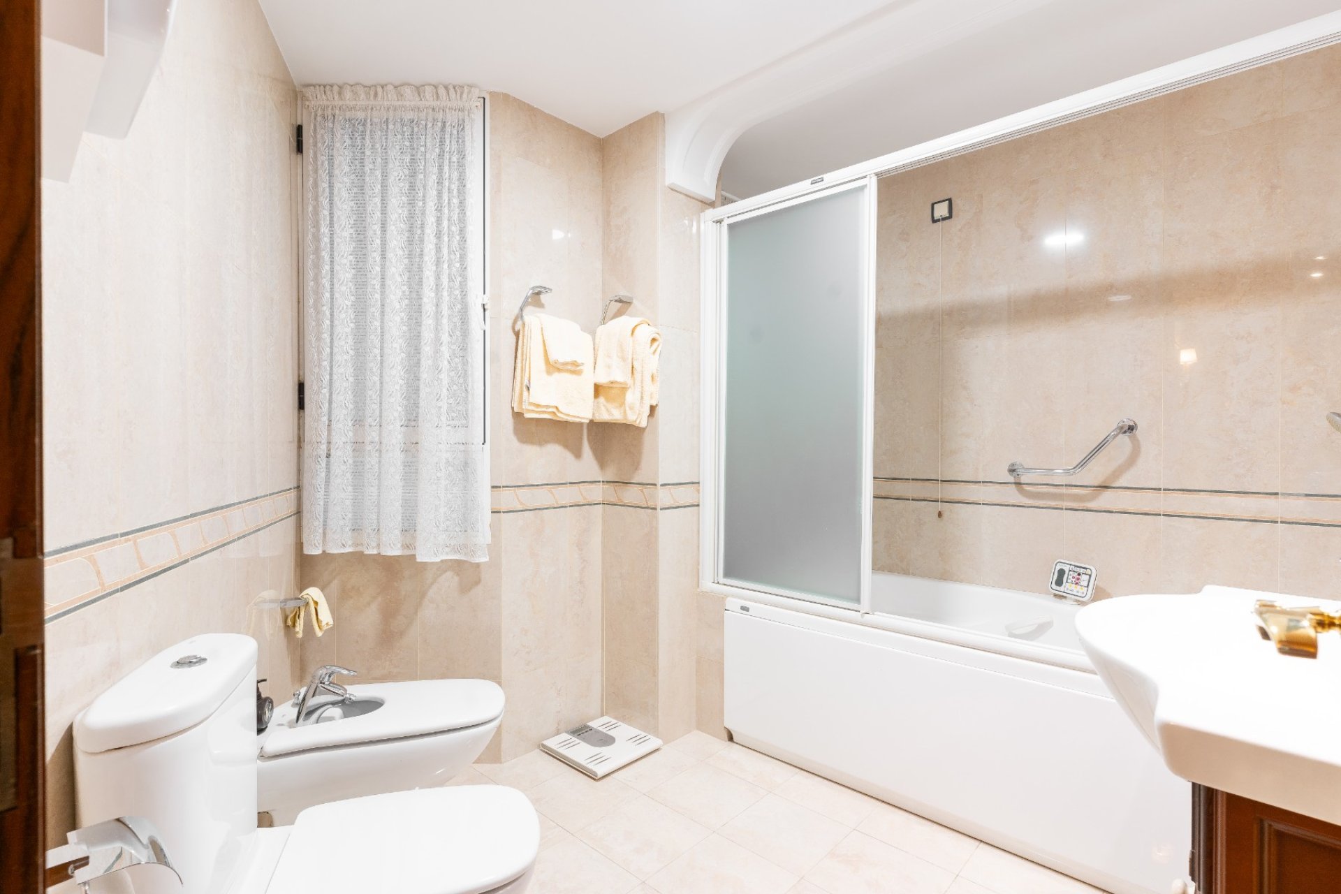 Reventa - apartment -
Alicante - - Centro  -