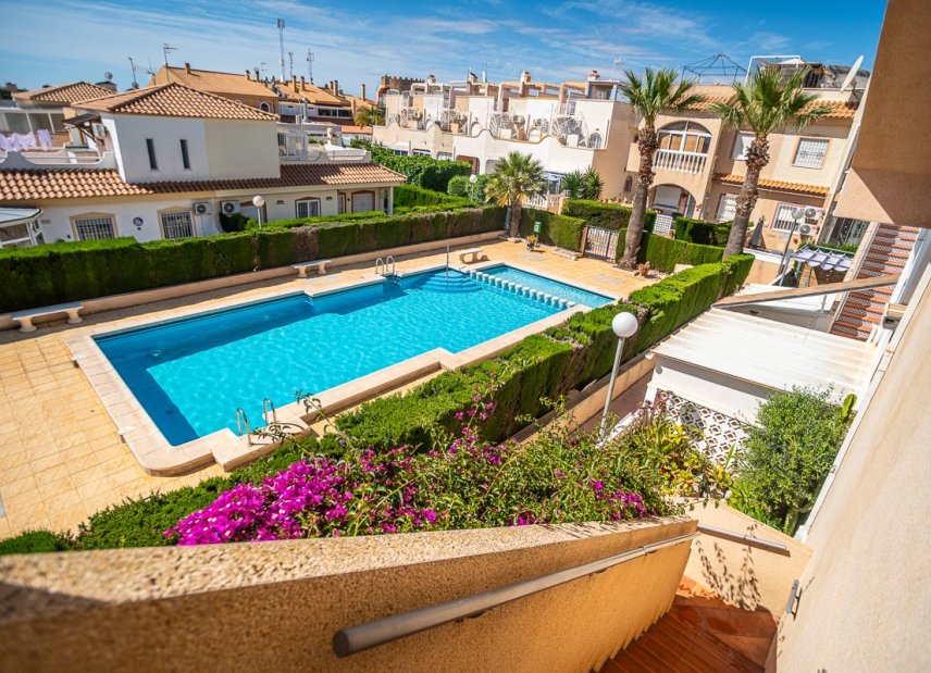 Reventa - apartment -
Alicante - La Florida