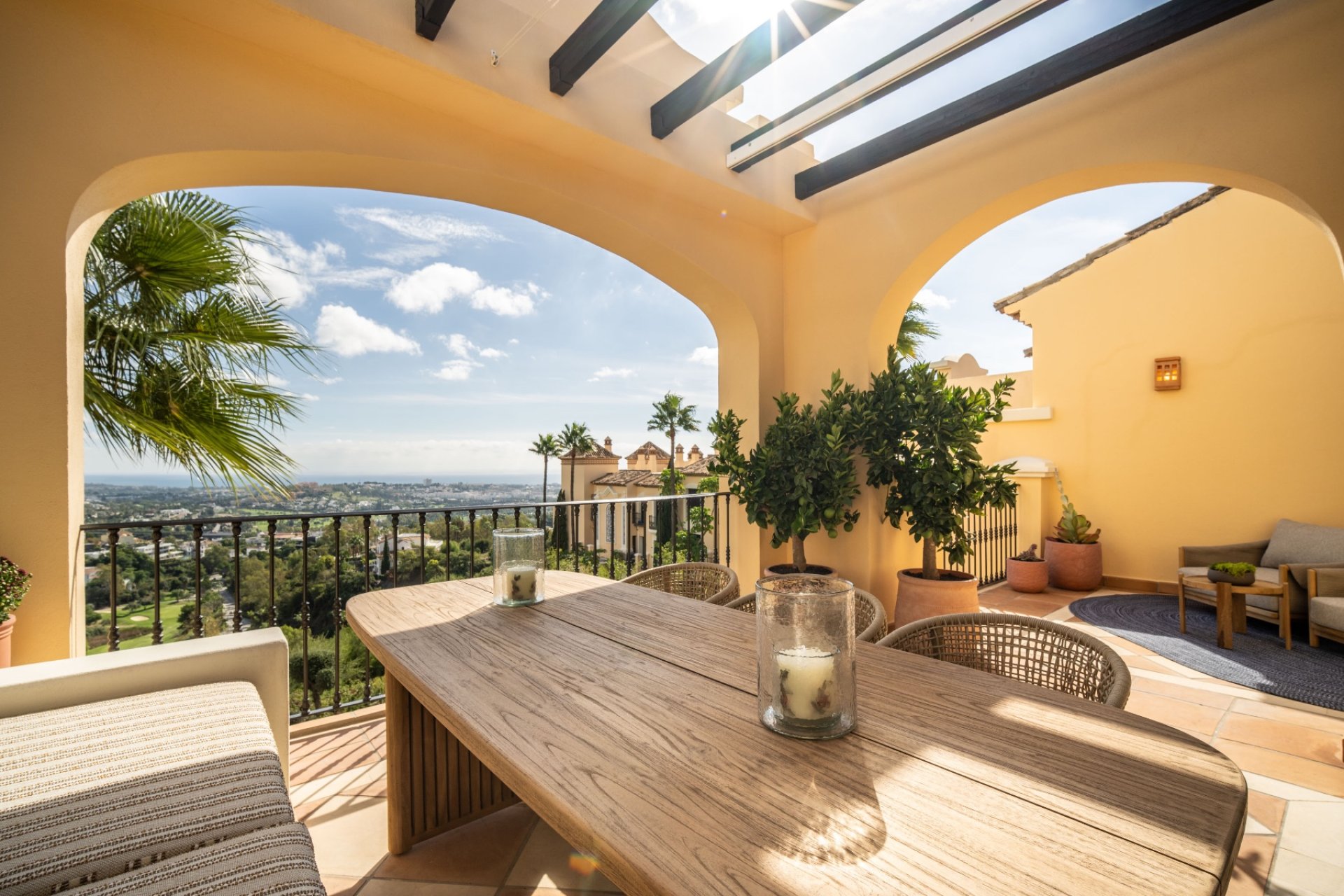 Reventa - apartment -
Benahavis - La Quinta