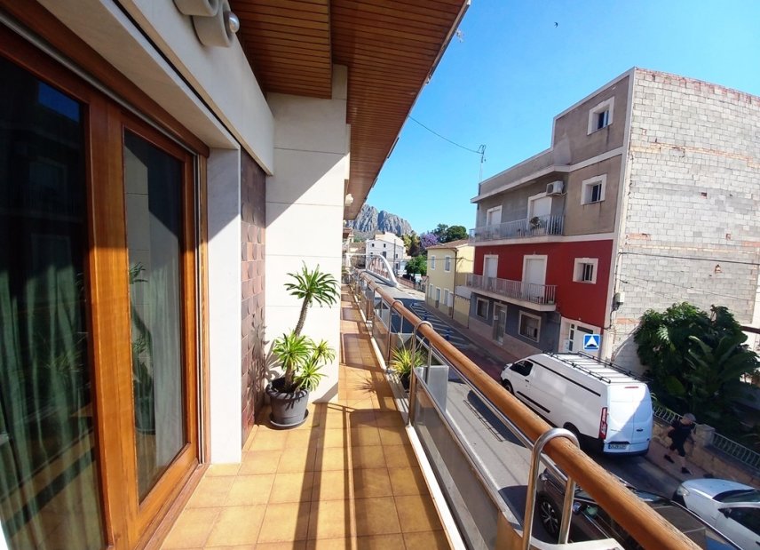 Reventa - apartment -
Beniarbeig