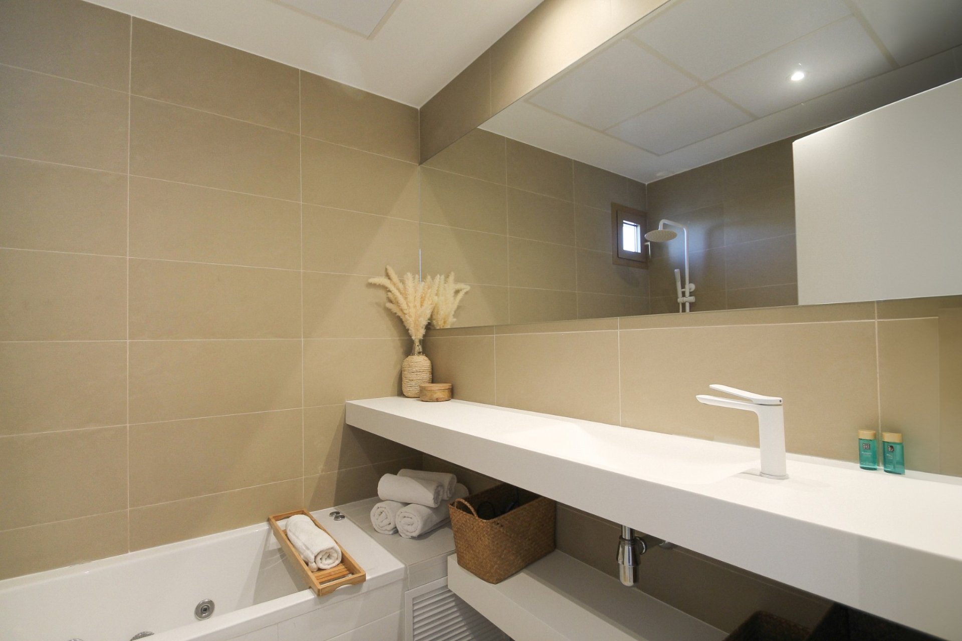 Reventa - apartment -
Benidorm - Zona de Poniente