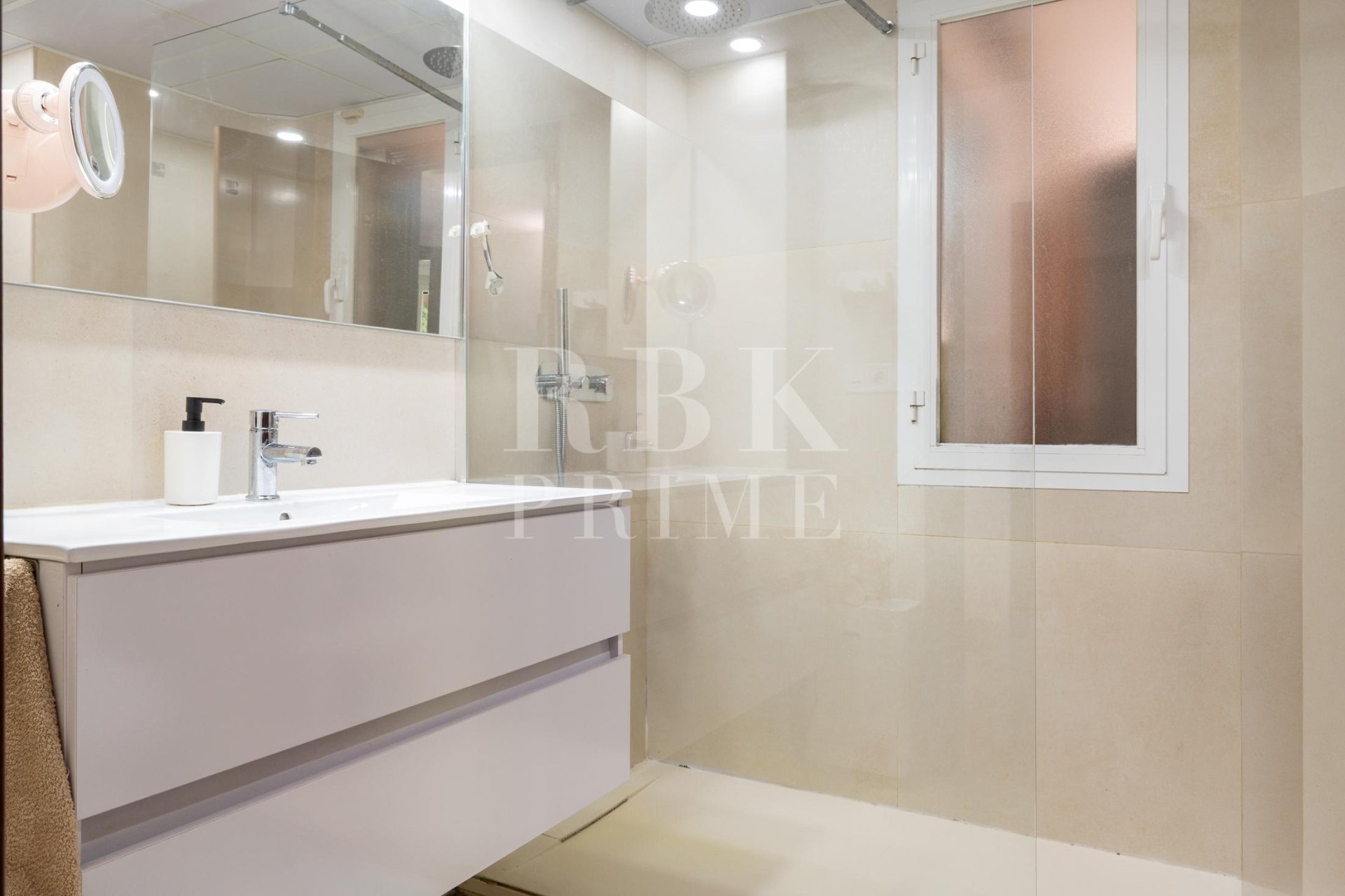 Reventa - apartment -
Calvià - Bendinat