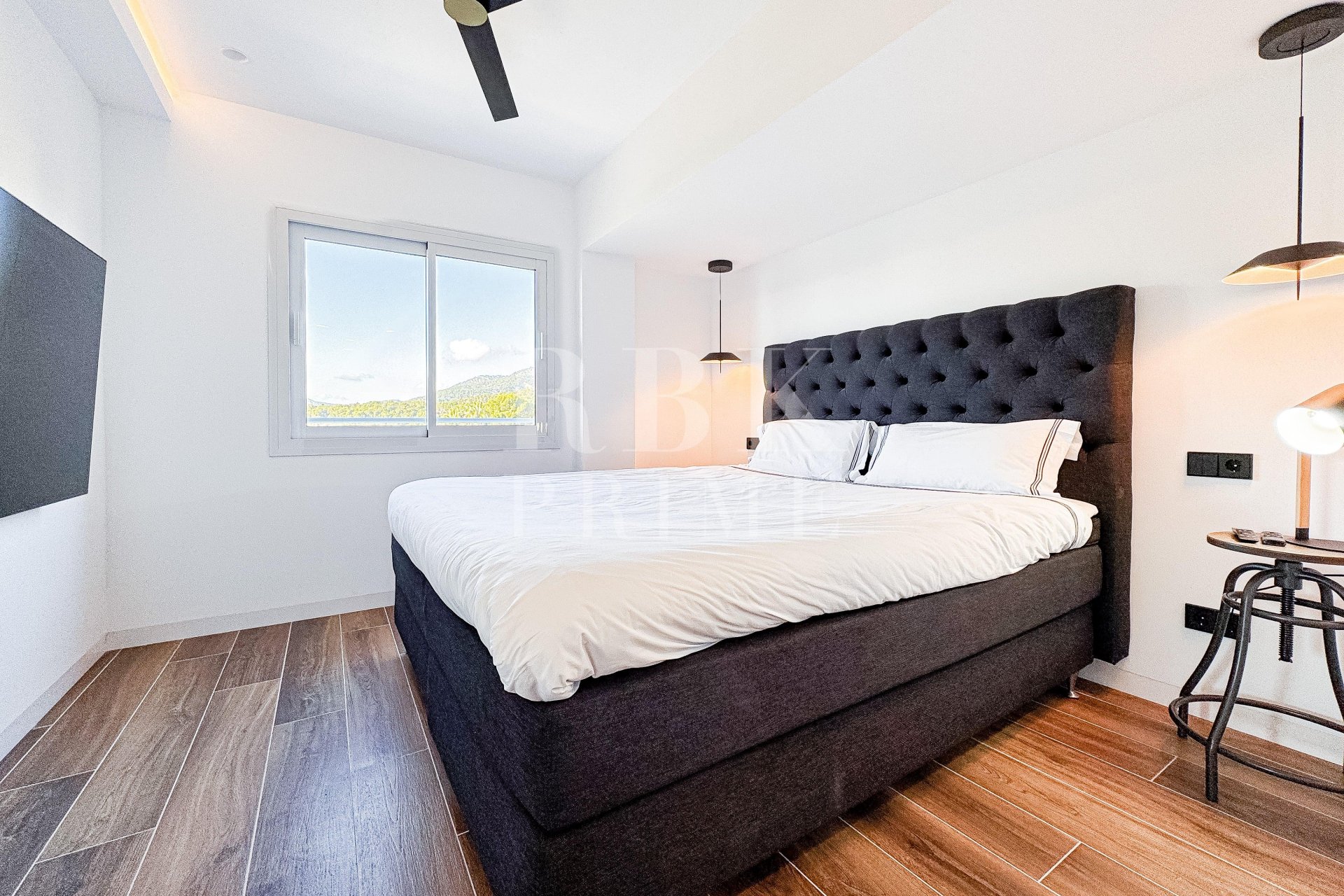 Reventa - apartment -
Calvià - Puerto Portals